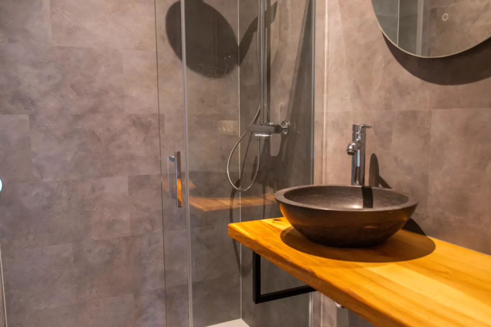 Resort Hoge Kempen 13-Bathroom