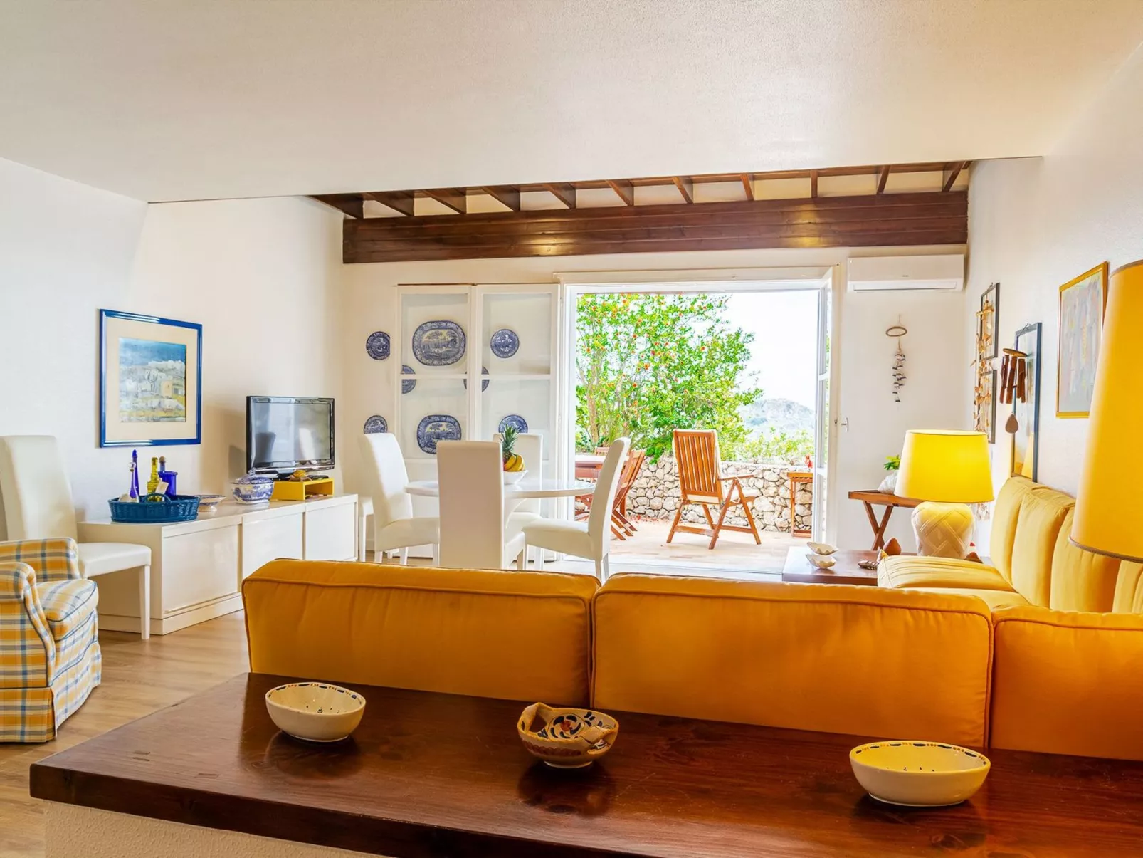 Sea Life in Taormina-Dedans