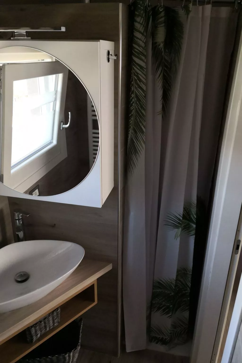 Freifläche mit direktem Zugang zum Strand-Inside