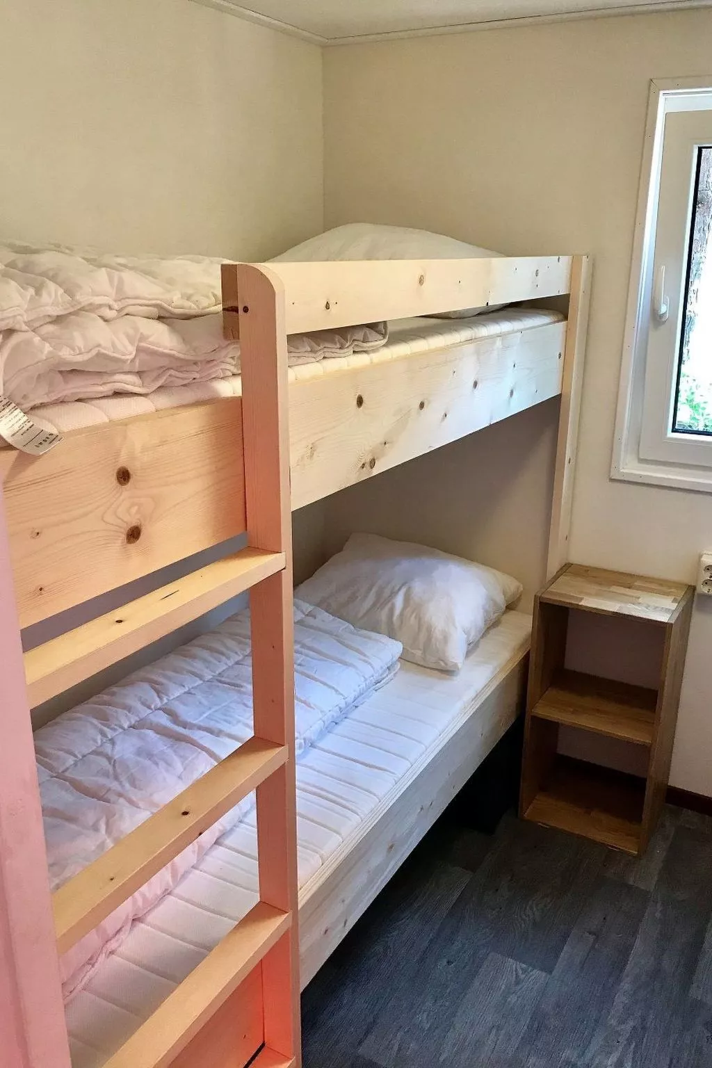 Costa Brava Palamos Chalettas-Inside