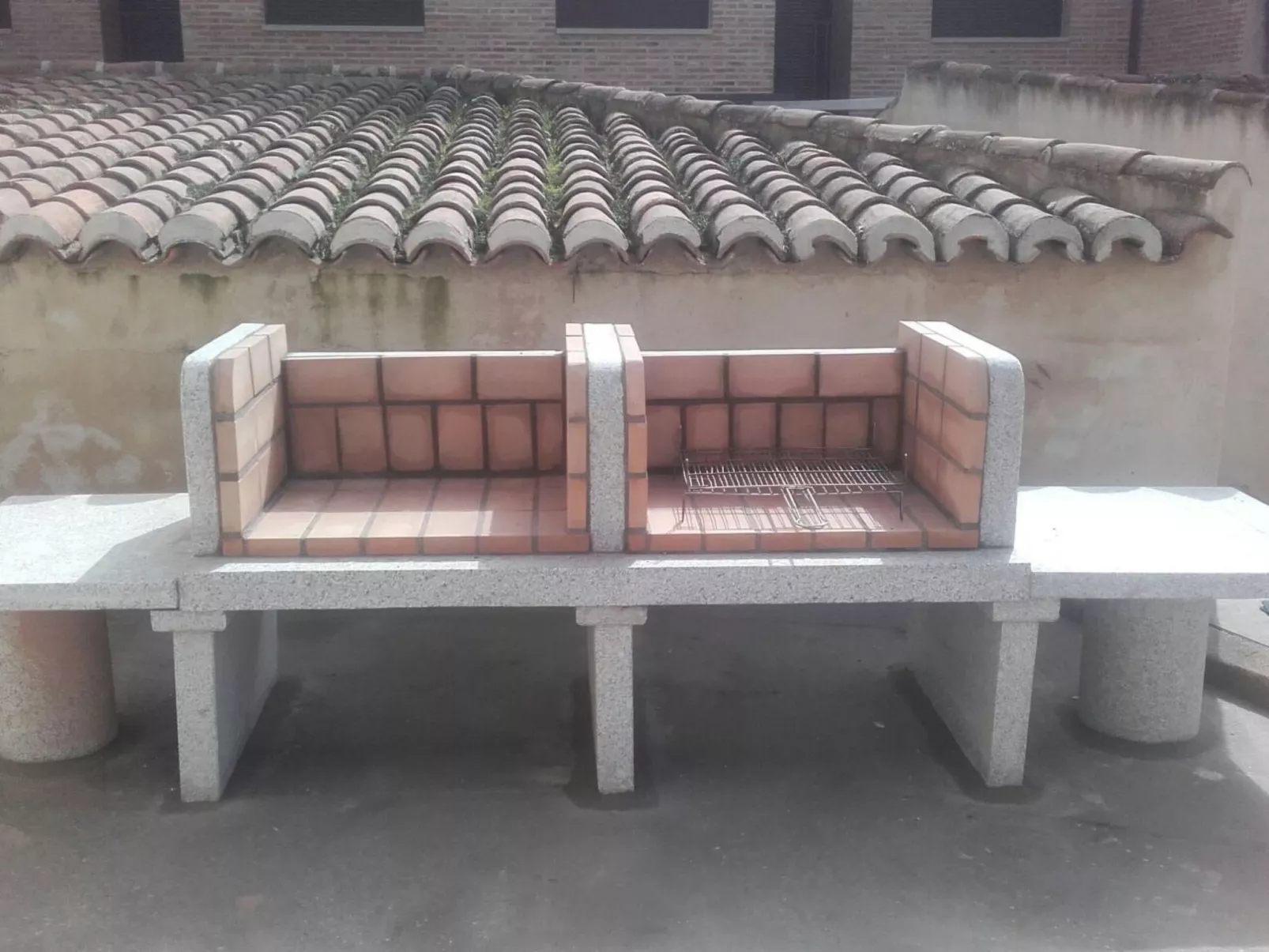 Callejón del Pozo II-Dedans