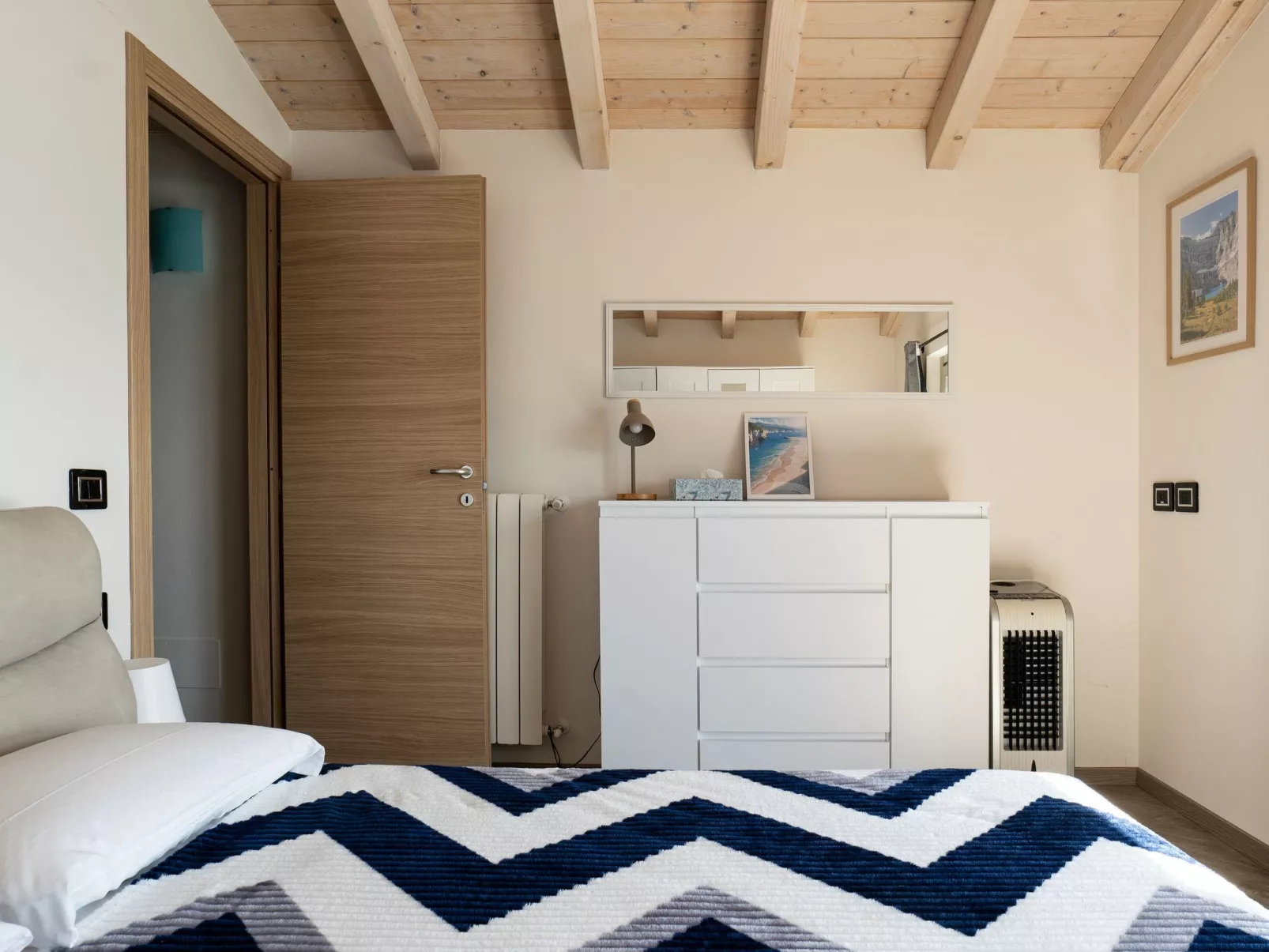 Cherubino 2", Dreizimmerwohnung mit Pool und Terrasse-Inside