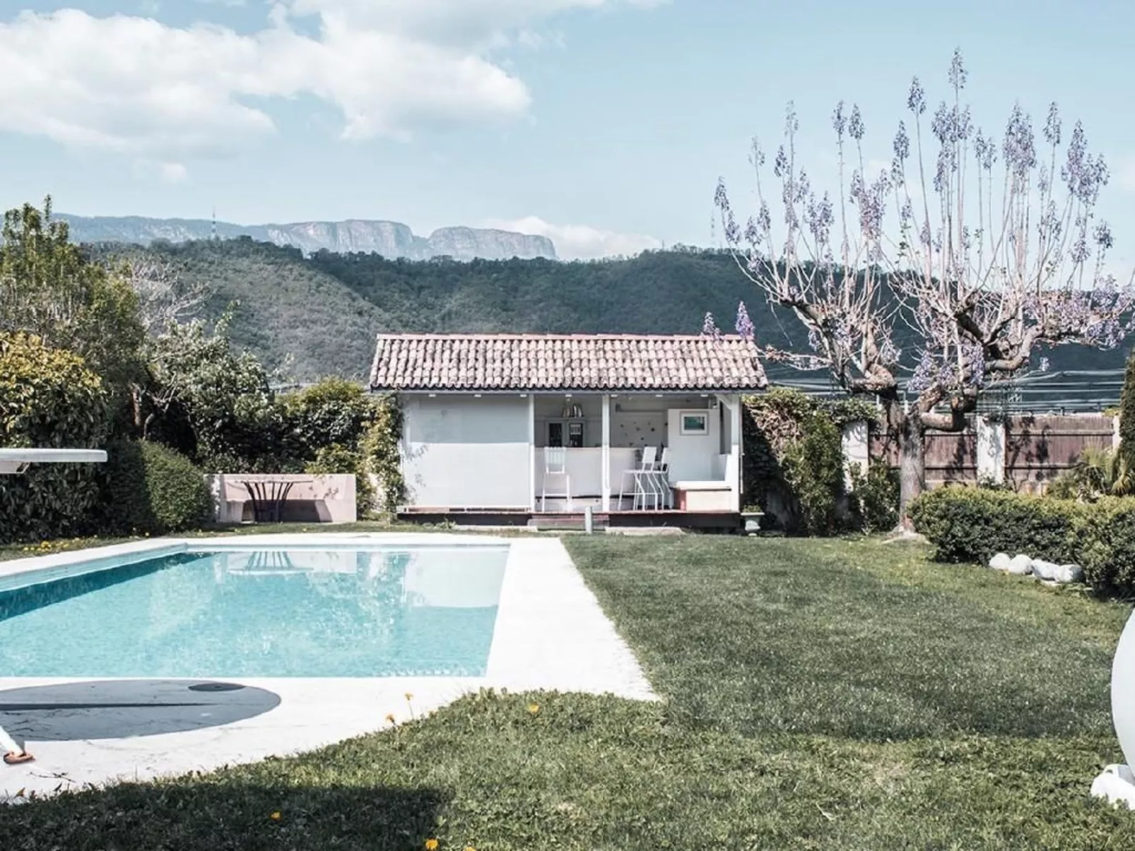 Mirror House Nord-Dedans