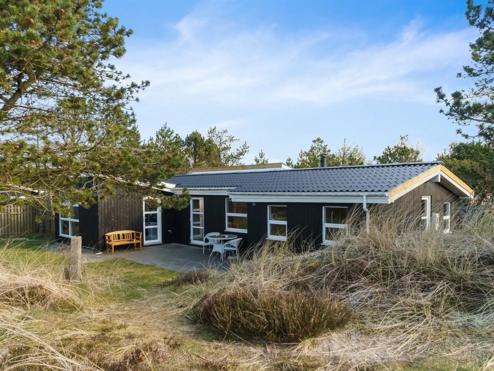 "Eroll" - 1.8km from the sea-Draußen