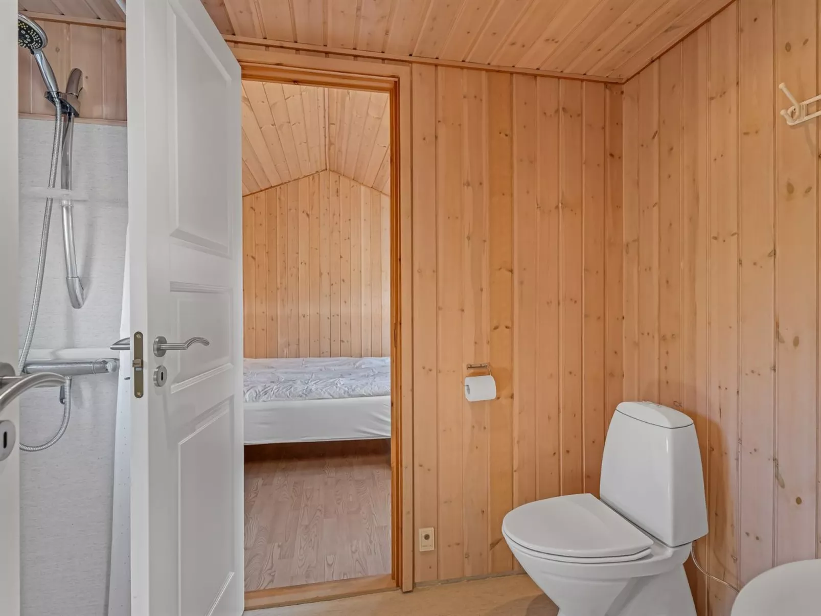 "Tayana" - 500m from the sea-Drinnen