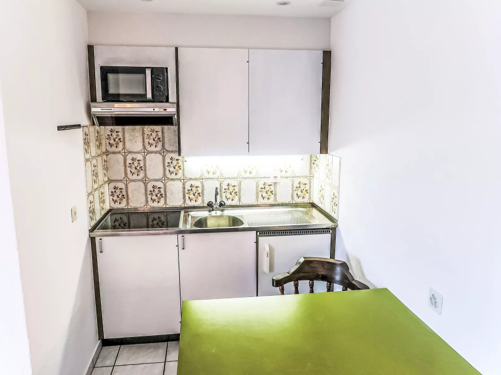 La Siala Apt.22-Inside