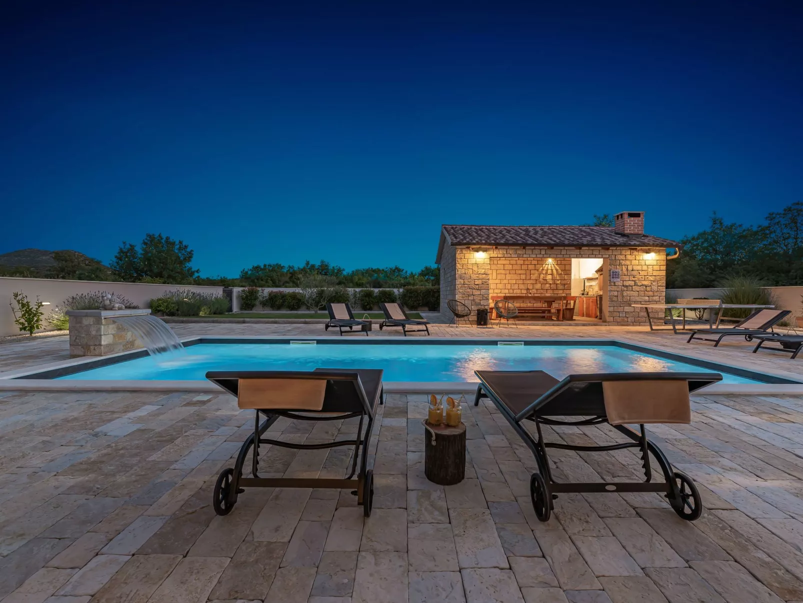 Unknown Accommodation-Drinnen