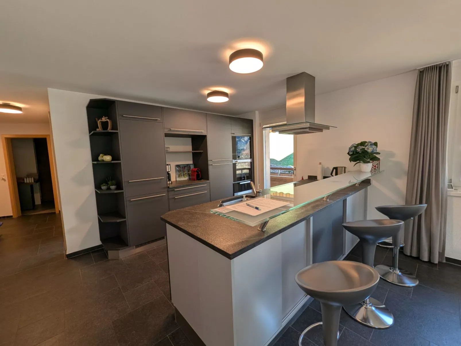 Apartment Valerian-Dedans