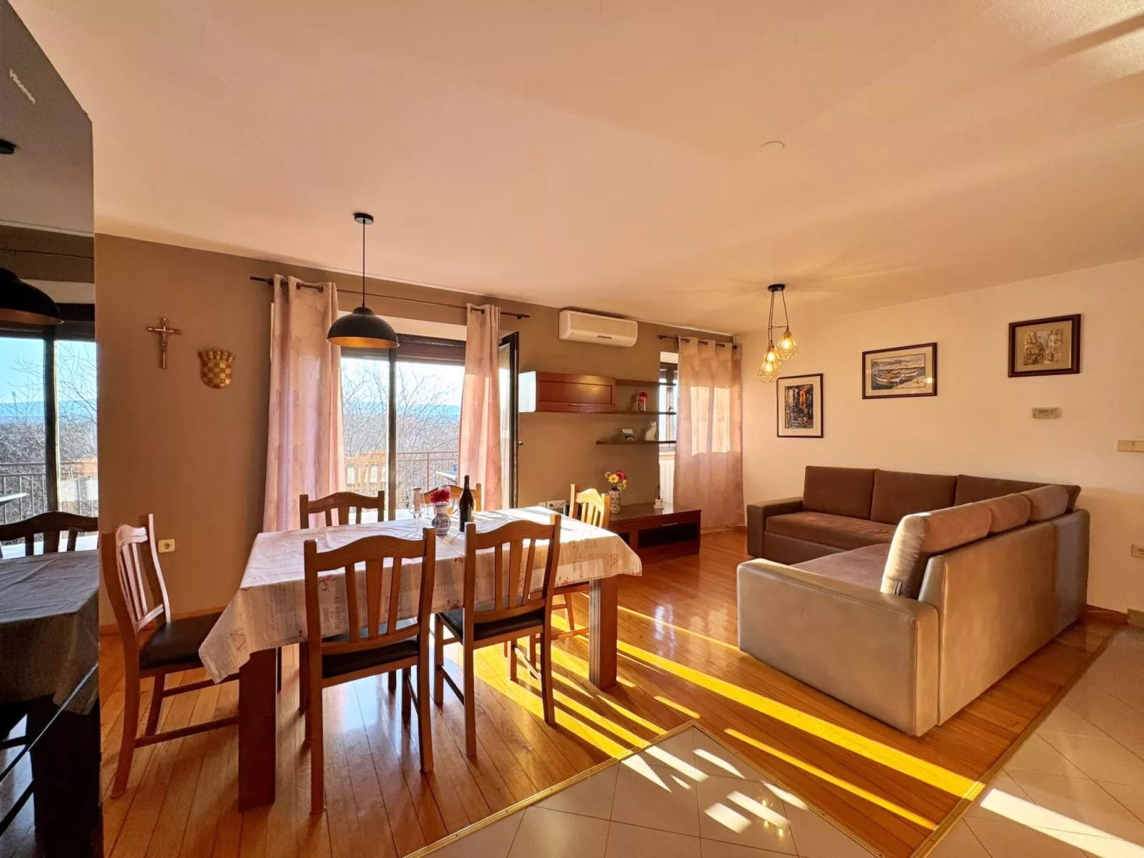 Apartment Katarina-Dedans