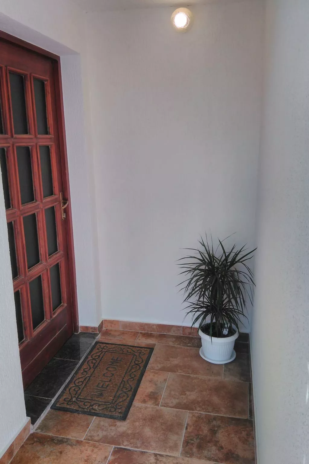 Studio-Apartment mit Meerblick in der Nähe des Strandes-Drinnen