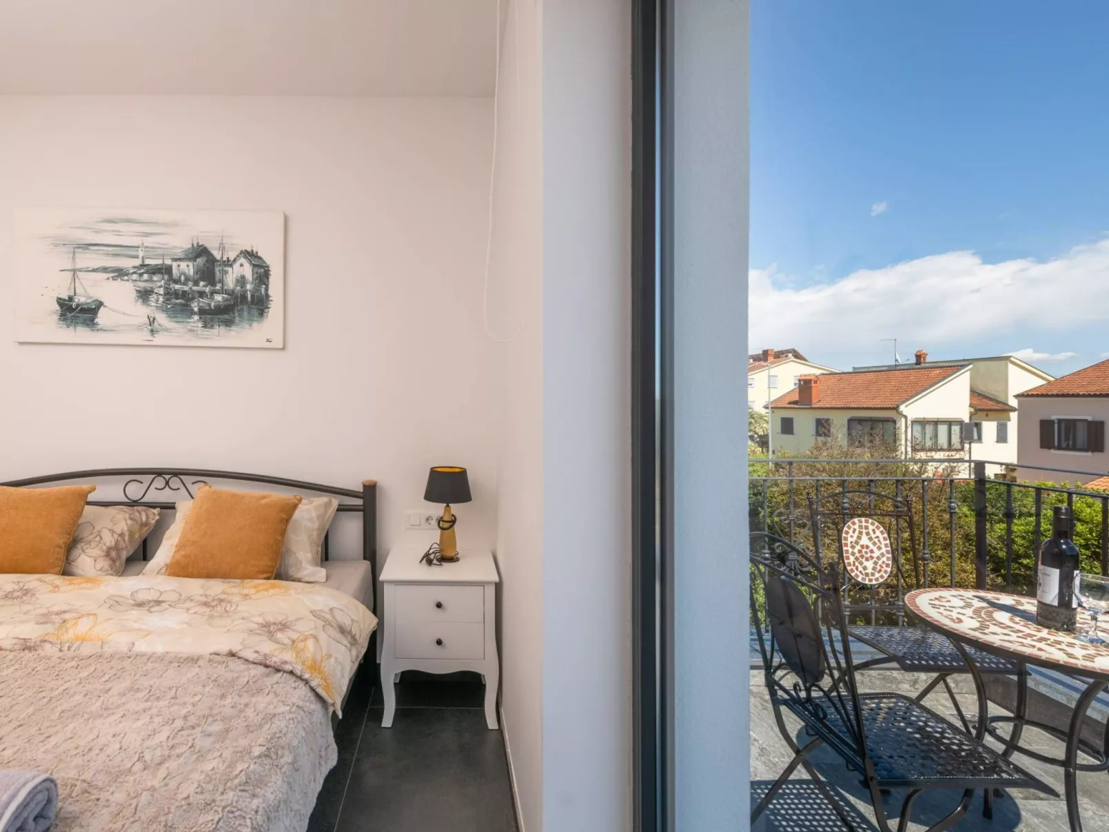 4 SZ mit Bad en suite Pool und Sommerküche-Dedans