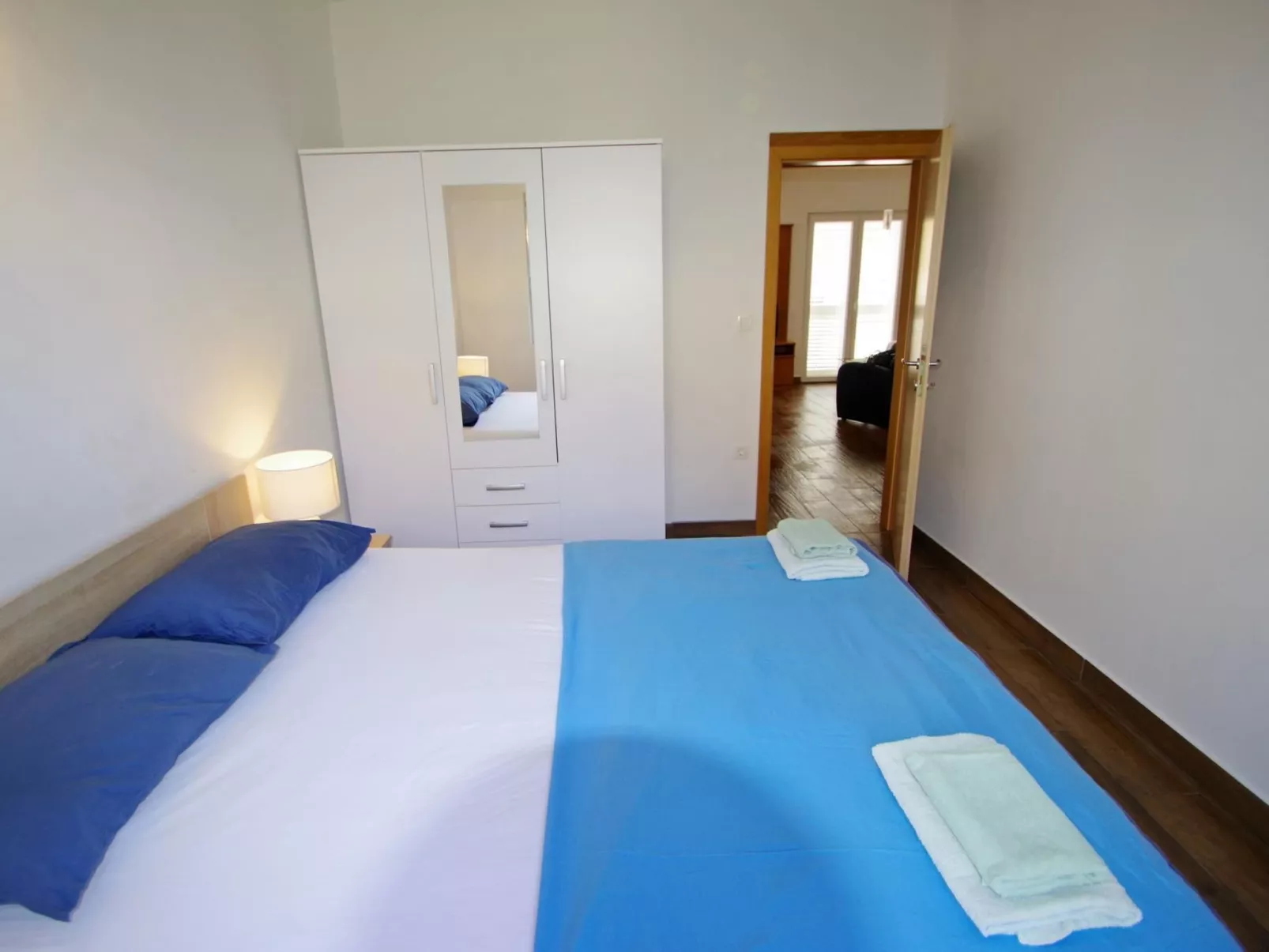 In Medulin, in der Nähe des Strandes-Drinnen