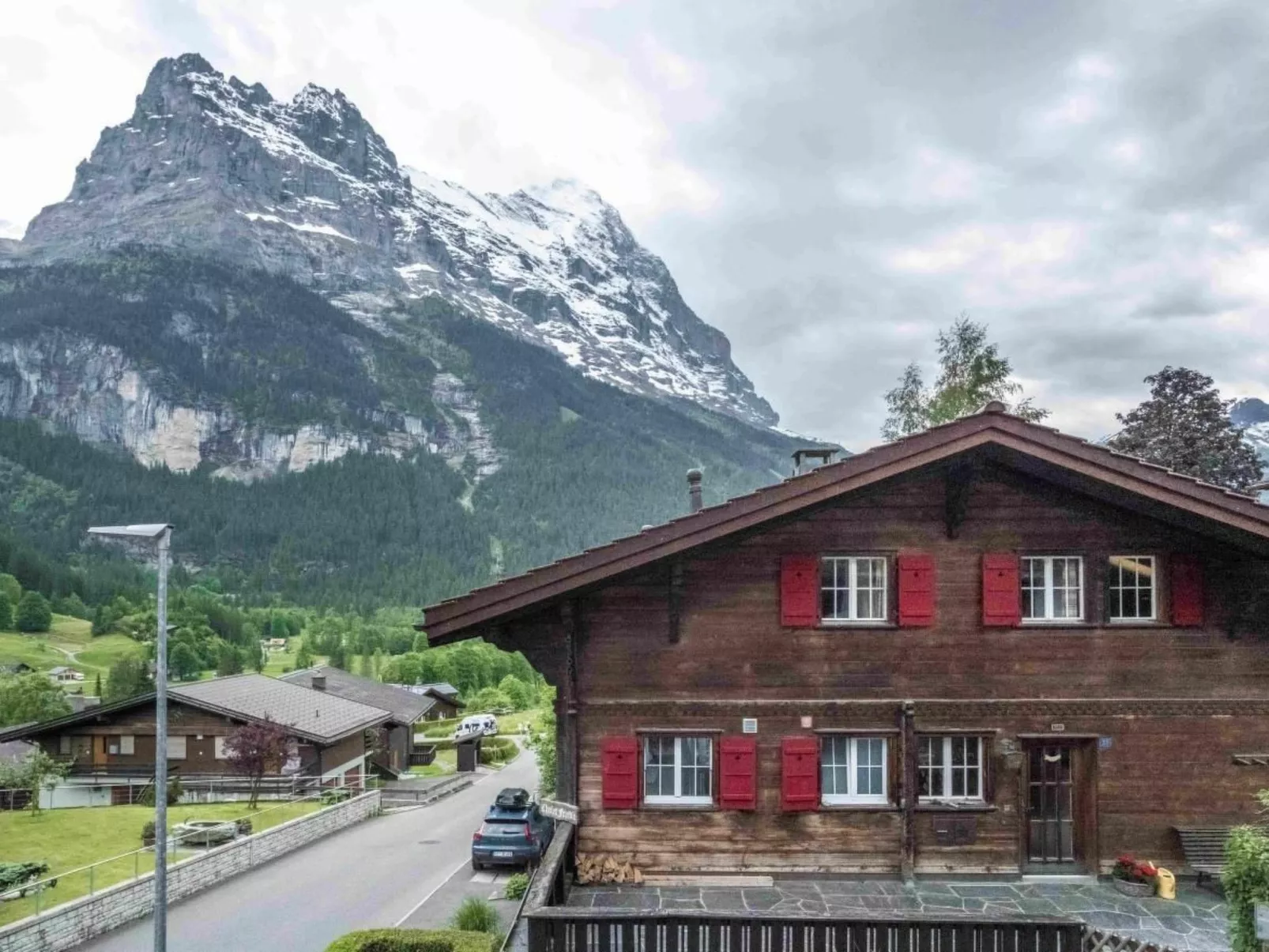 Studio Astoria-Outside