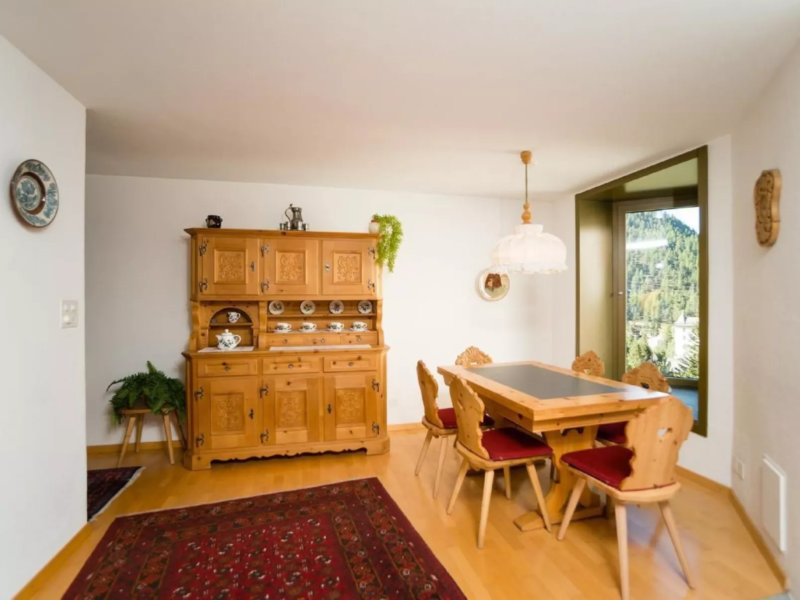 Chesa Aquileja Trüb-Inside