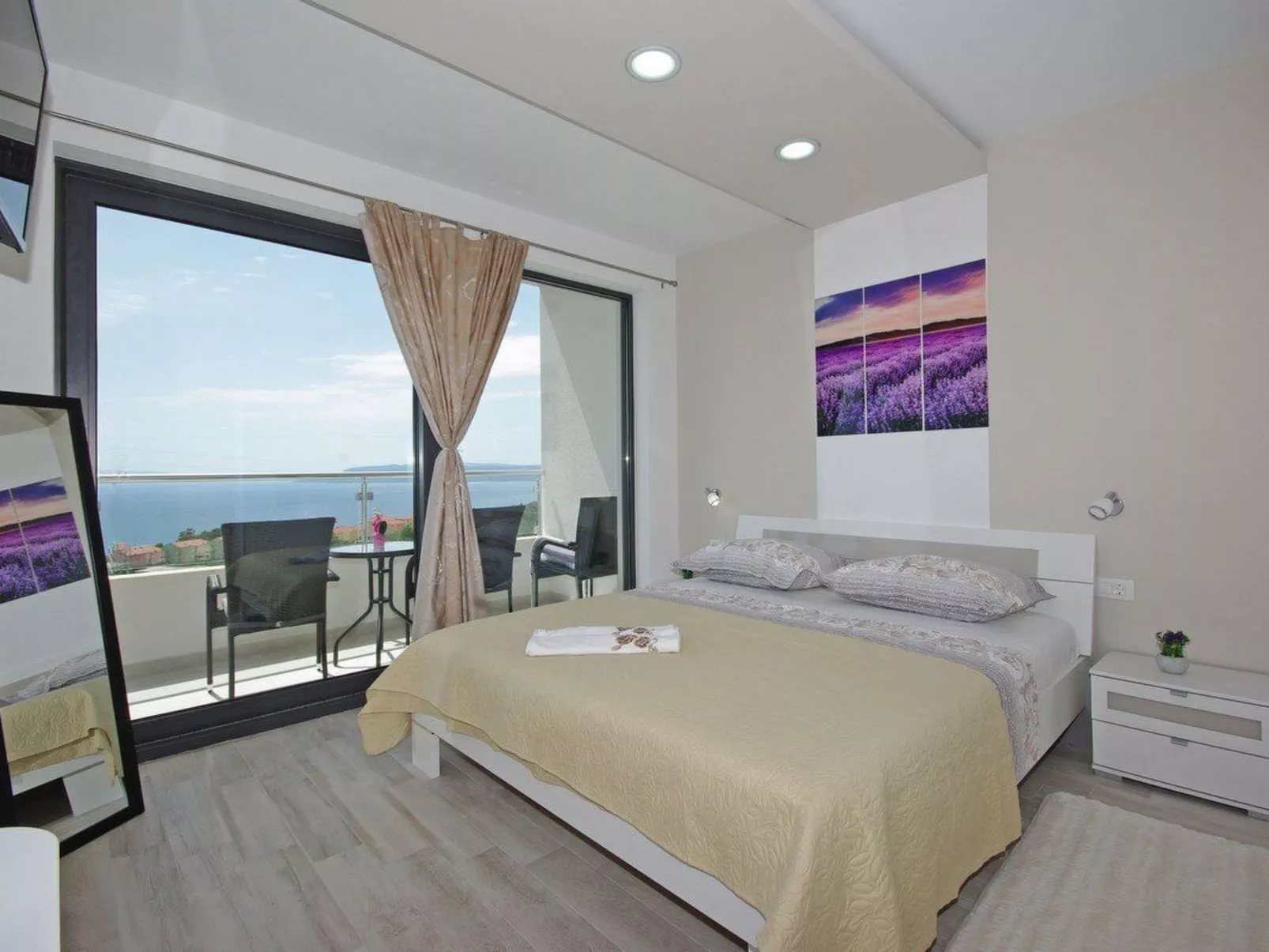 In Makarska mit Privatem Pool-Inside