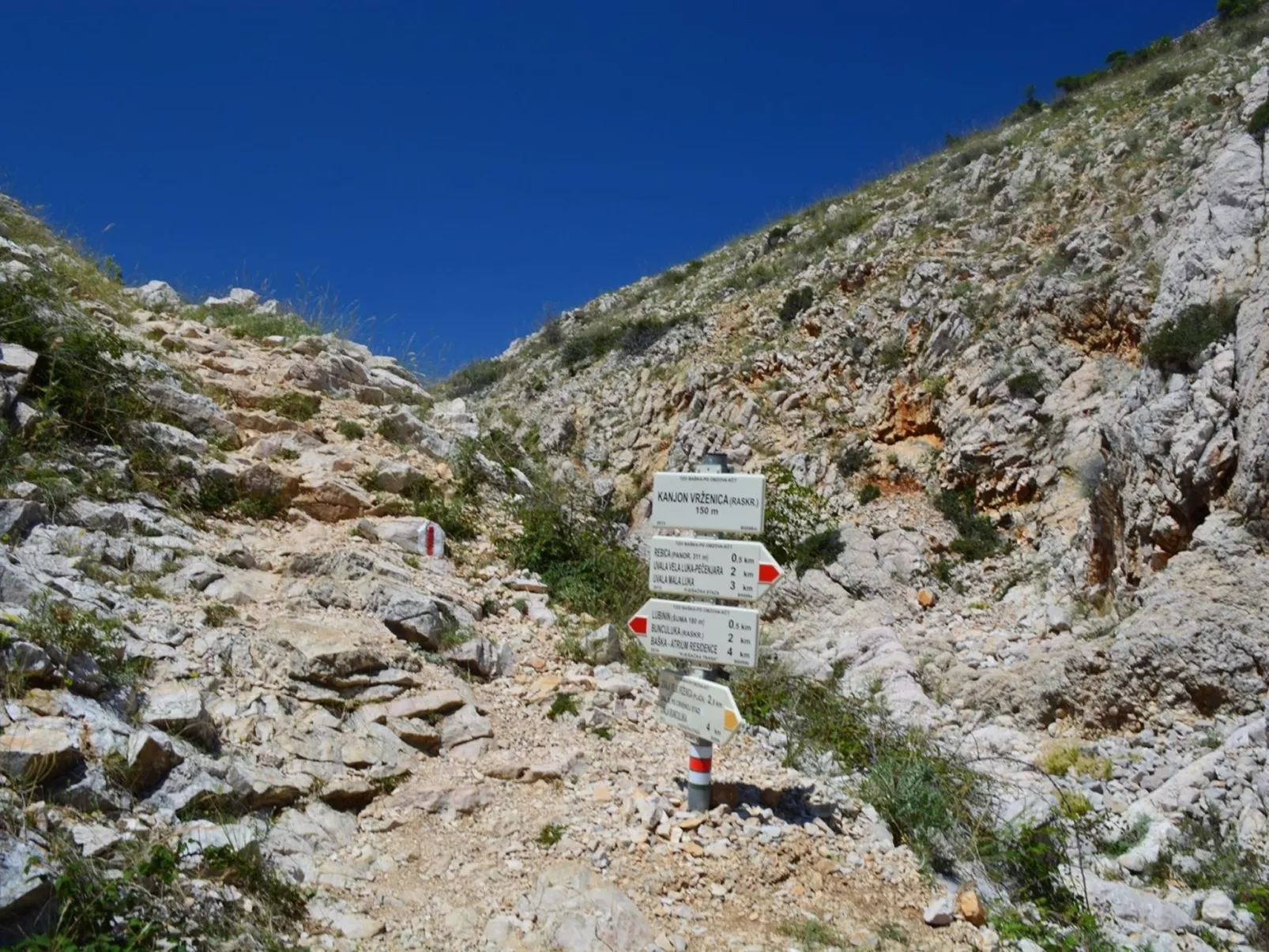 Baska Fiorino Wohnung-Drinnen