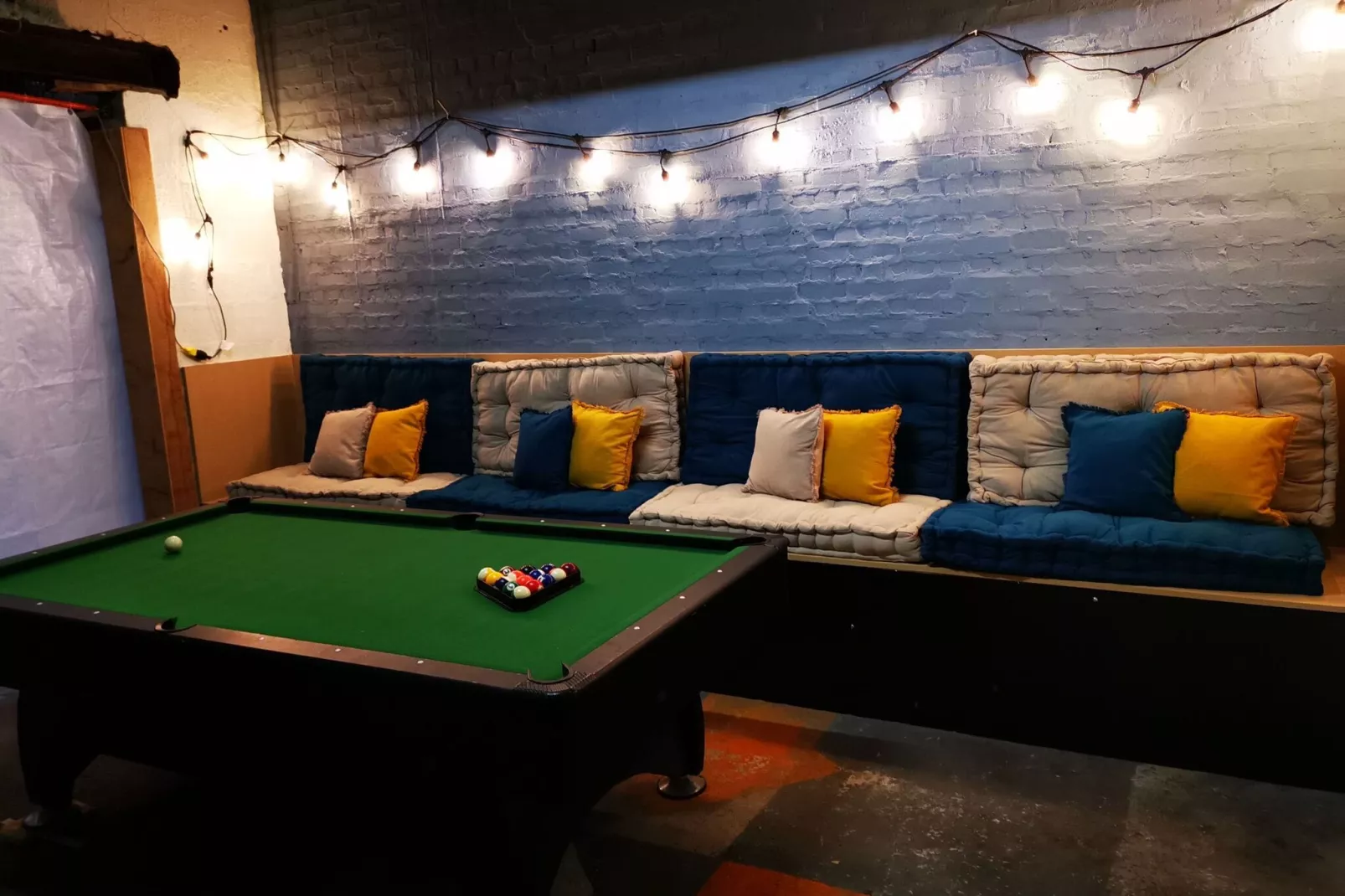 Nelly's-Recreation room