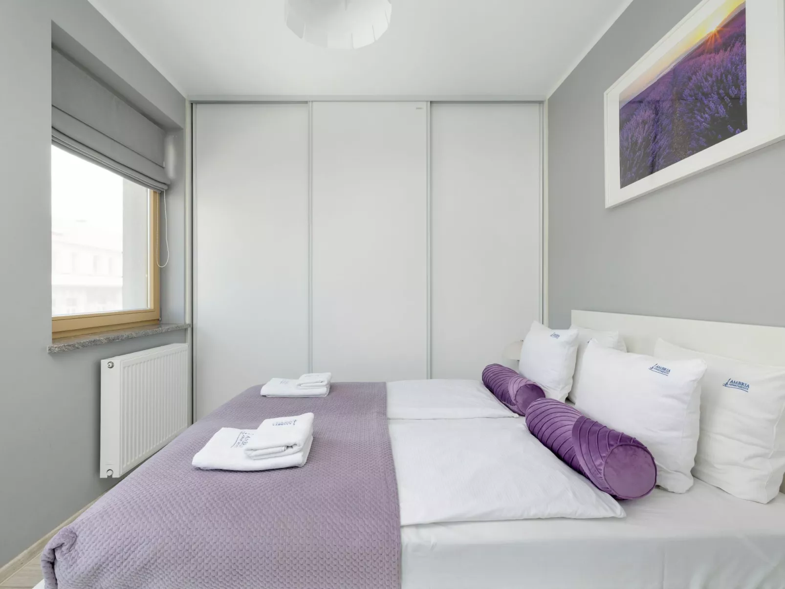 Apartment Ambria III-Image-tags.info