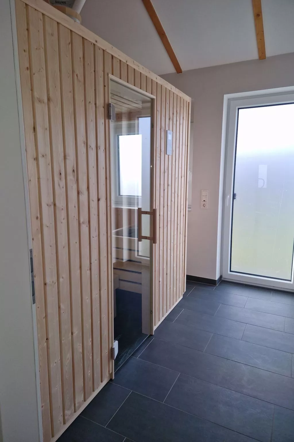 G4 Nordsee-Ferienhaus mit Sauna und Garten-Dedans