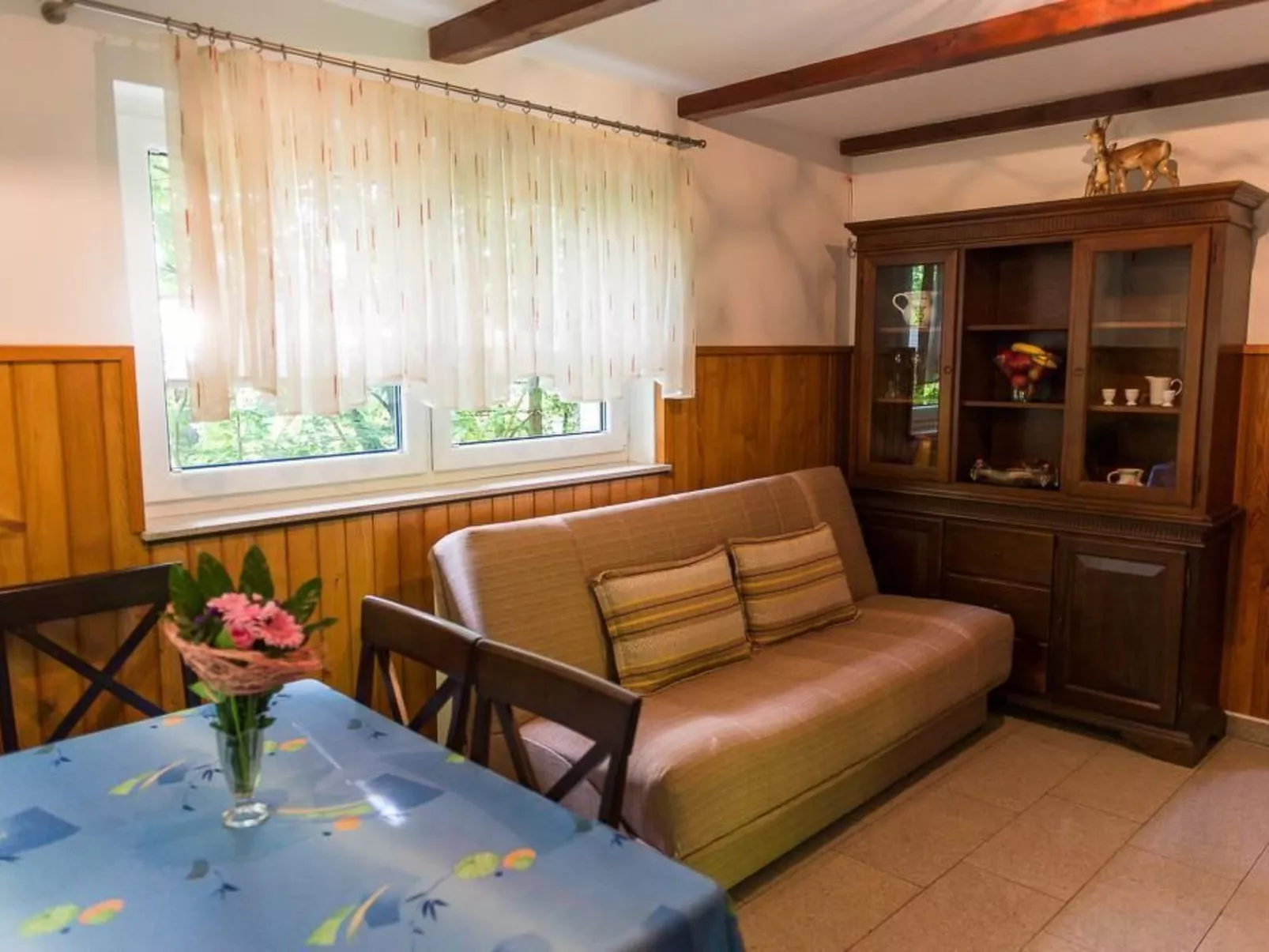 Kleines Haus am Rande des Waldes-Image-tags.info