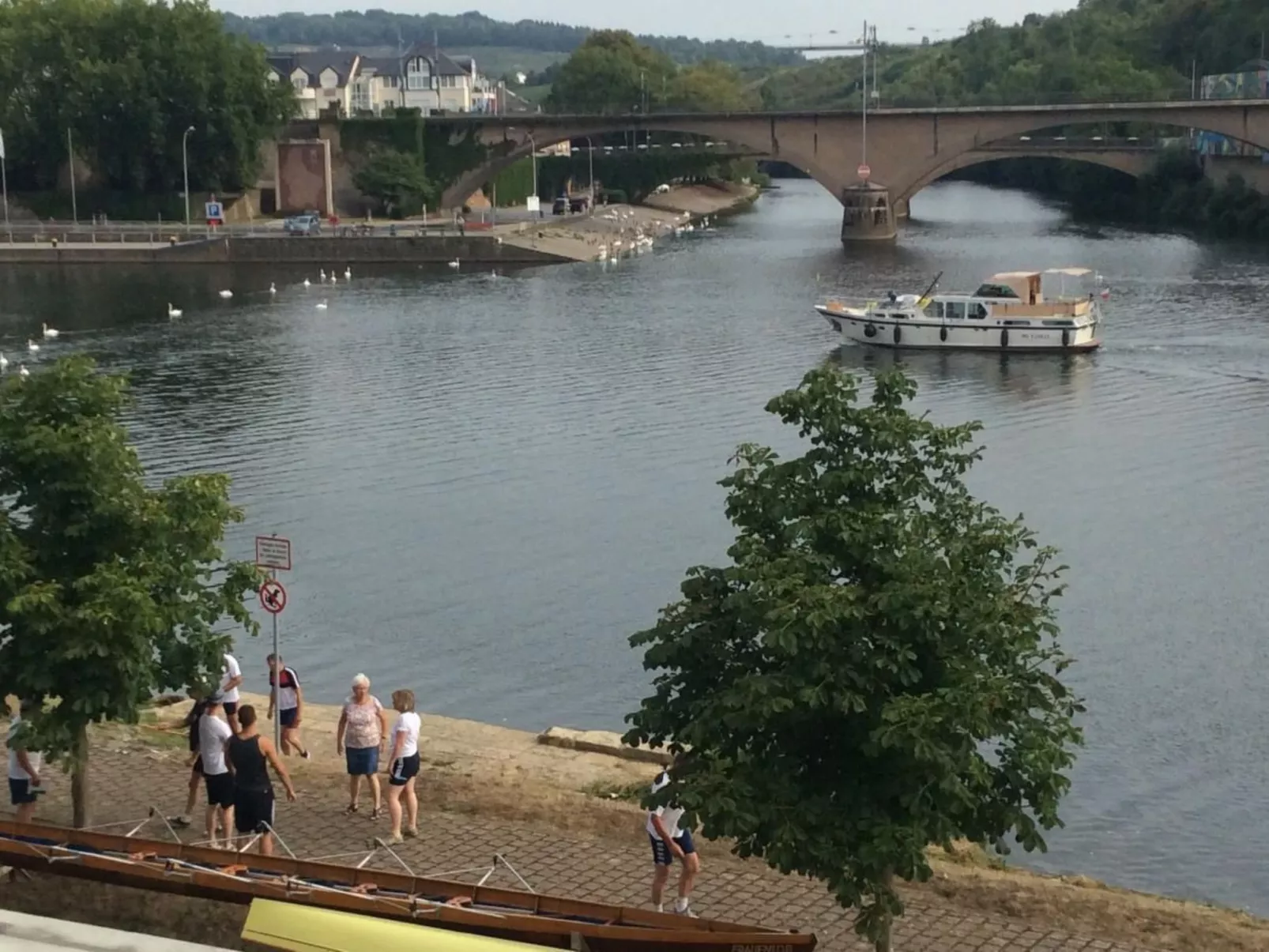Einzigartige Lage direkt Mosel und Radweg.-Image-tags.info