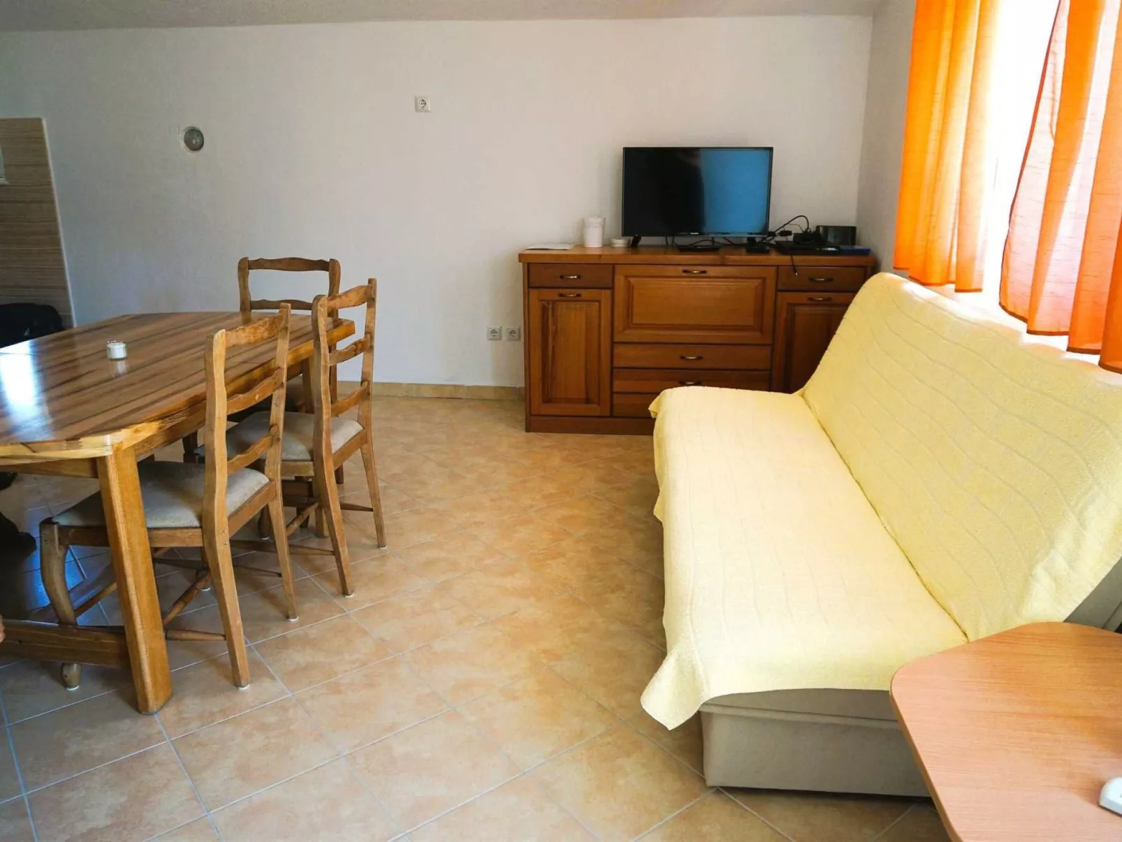 Mit privatem Pool-Inside