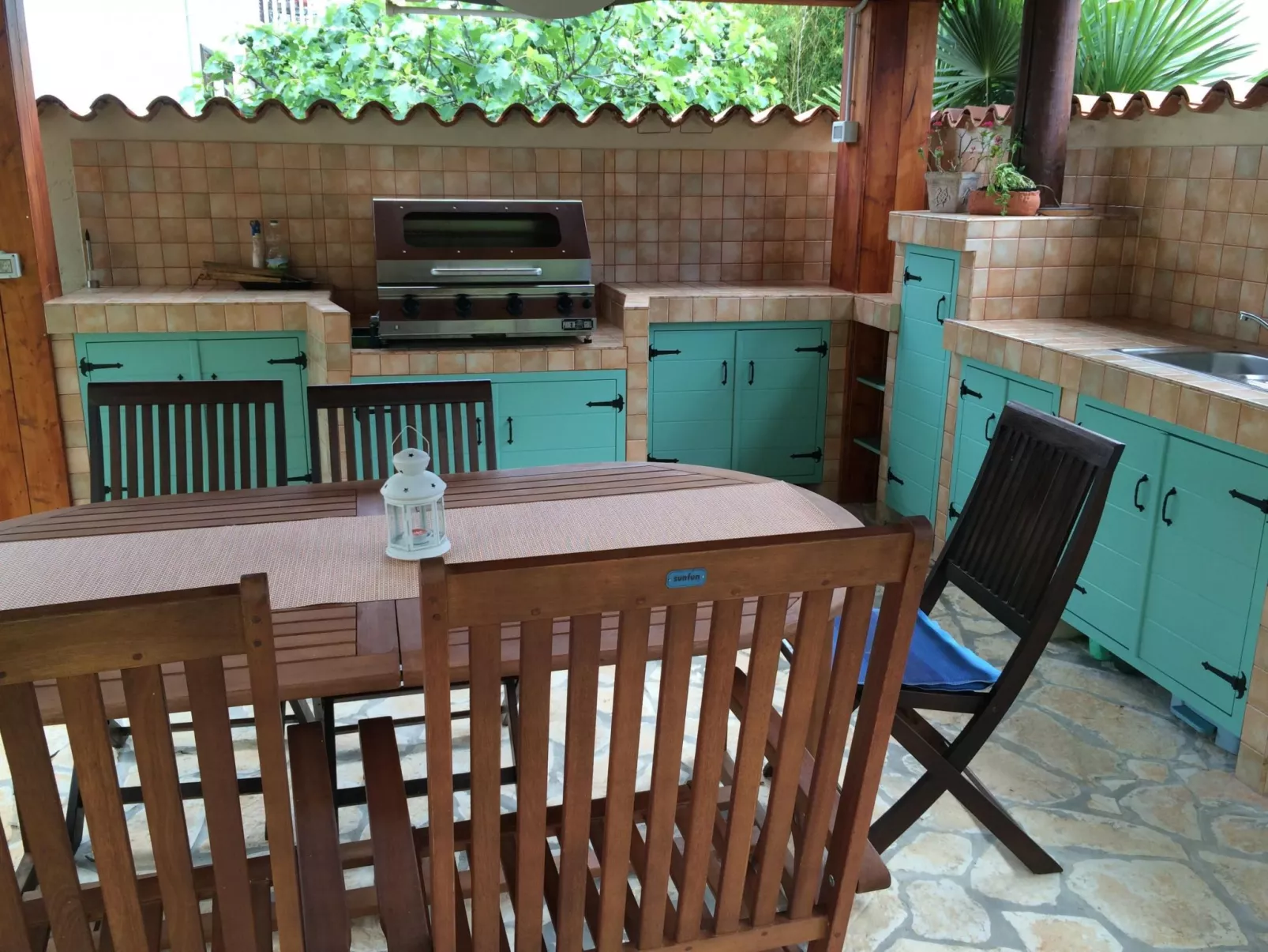 Appartement mit zwei Terrassen mit Meerblick-Draußen