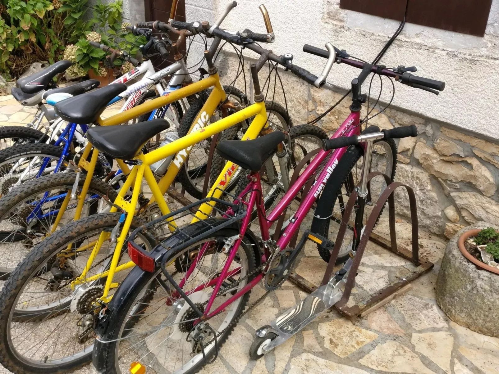 'Frane' mit eigenem Pool-Dedans