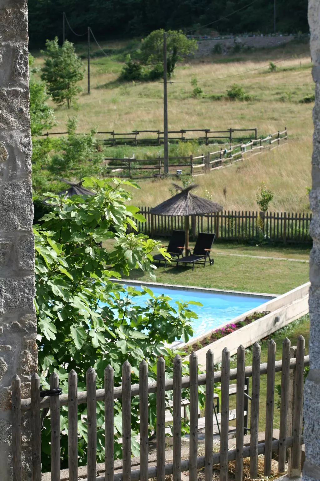 "Le Grenier" mit Pool-Draußen