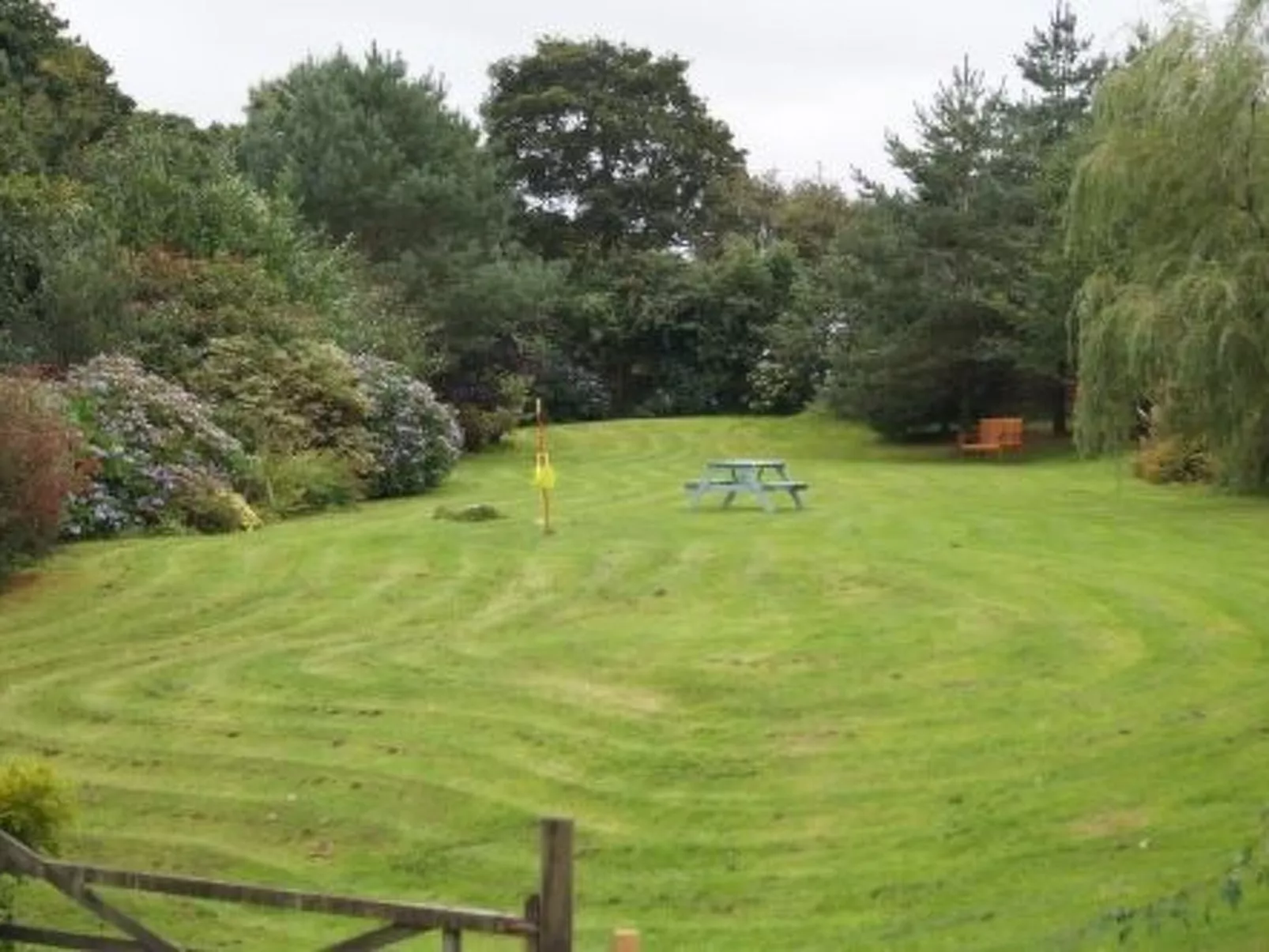 Idyllisches Landhaus Rosemary-Dehors