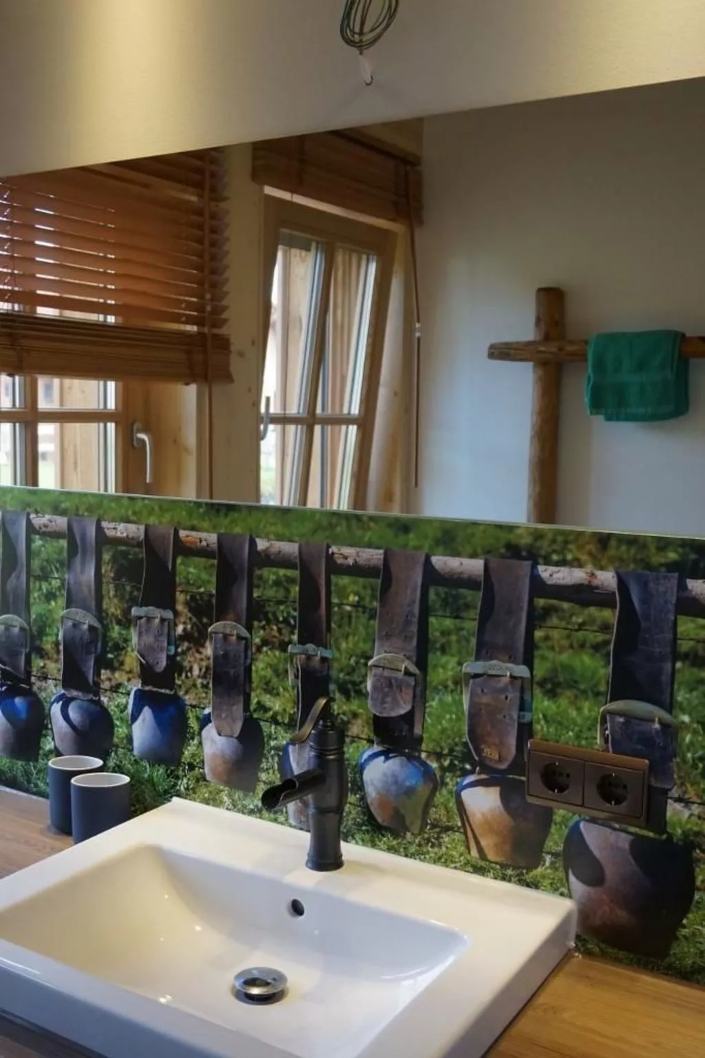 Landgut mit Blick auf das Wasser-Inside