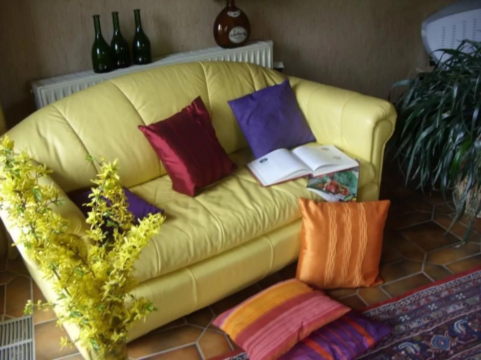 Mit Terrasse und Parkplatz-Inside