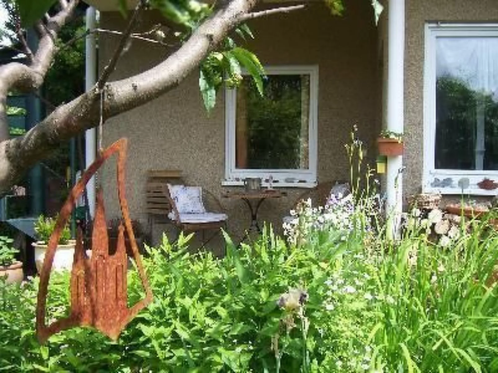 Appartement mit Terrasse-Outside