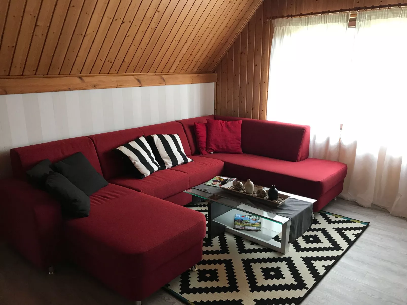 Ruhiges Ferienhaus mit gemütlicher Terrasse-Inside