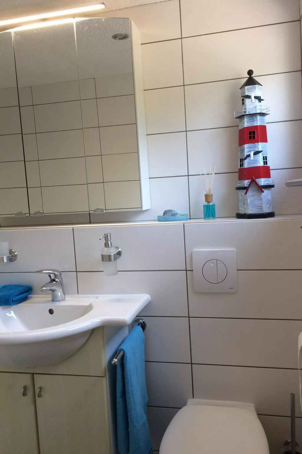 In Seeburg mit Möblierter Terrasse-Dedans