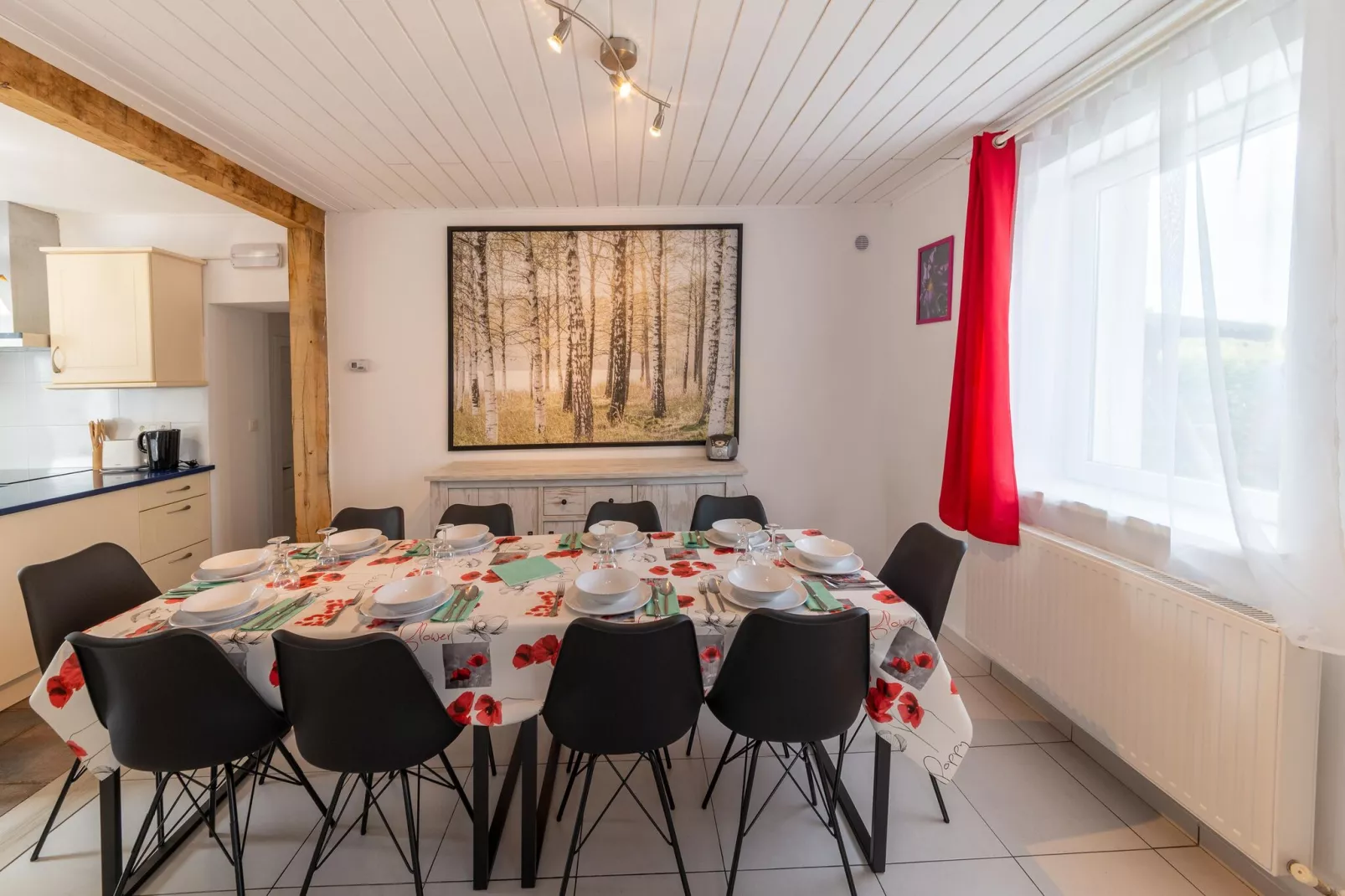 L'accueil de l'Est-Dining room