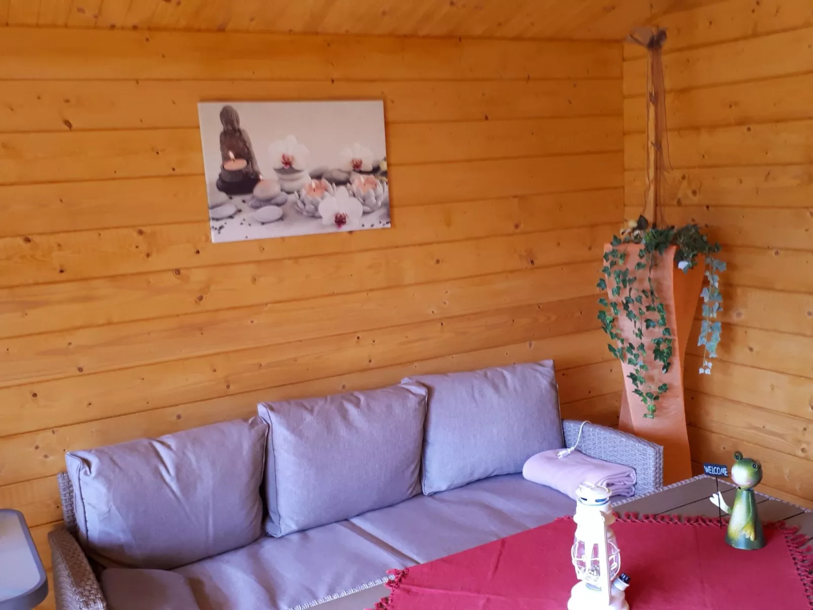 Sonnige Ferienwohnung in ländlicher Umgebung-Inside