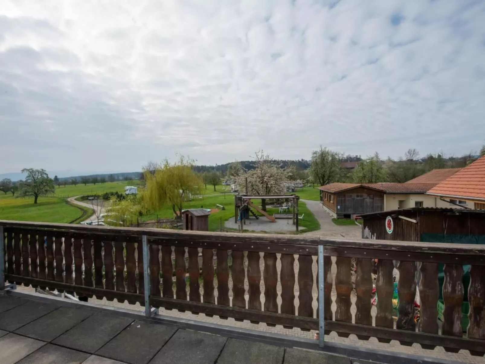 Manser, Ferien beim Bauer (2.Stock)-Draußen