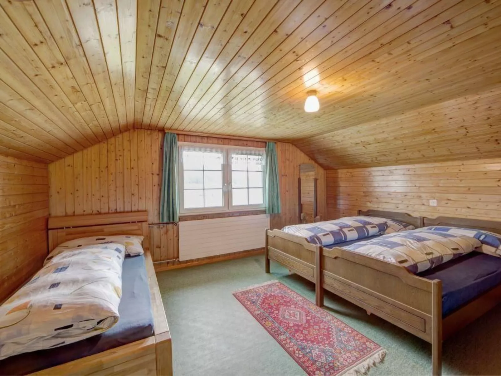 Hautle-Image-tags.info