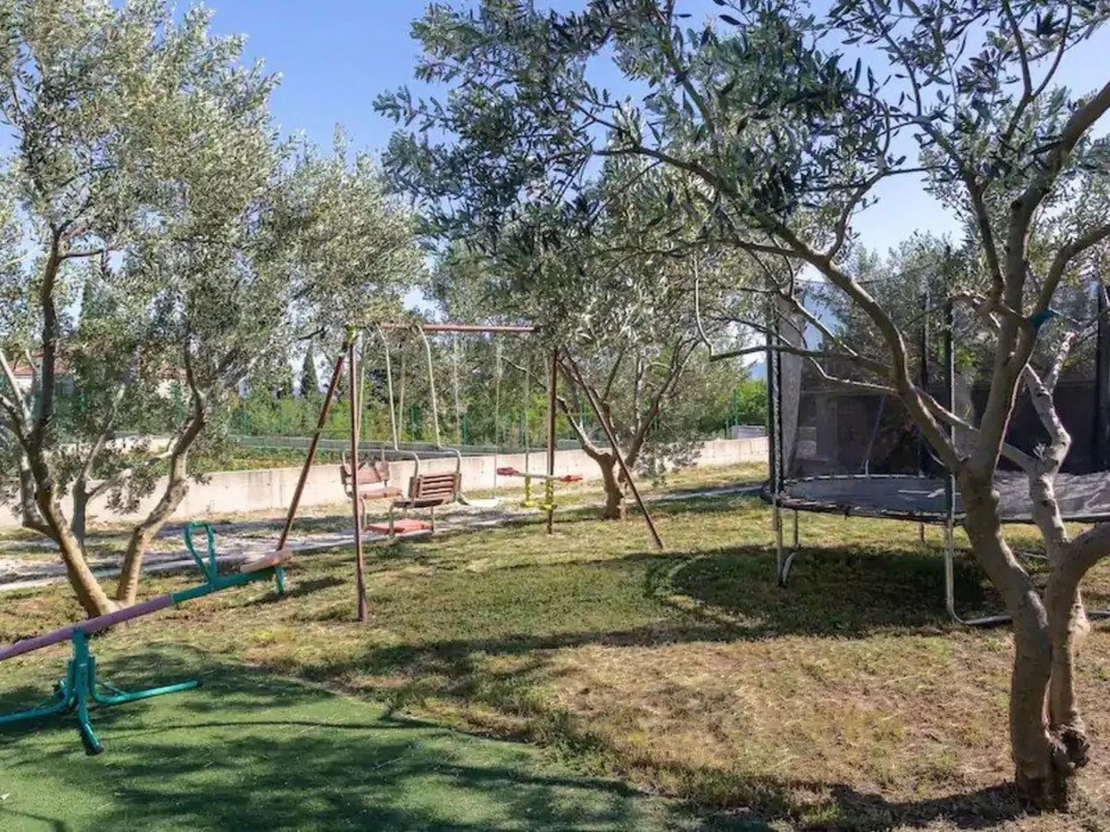 Villa Delić - Outside