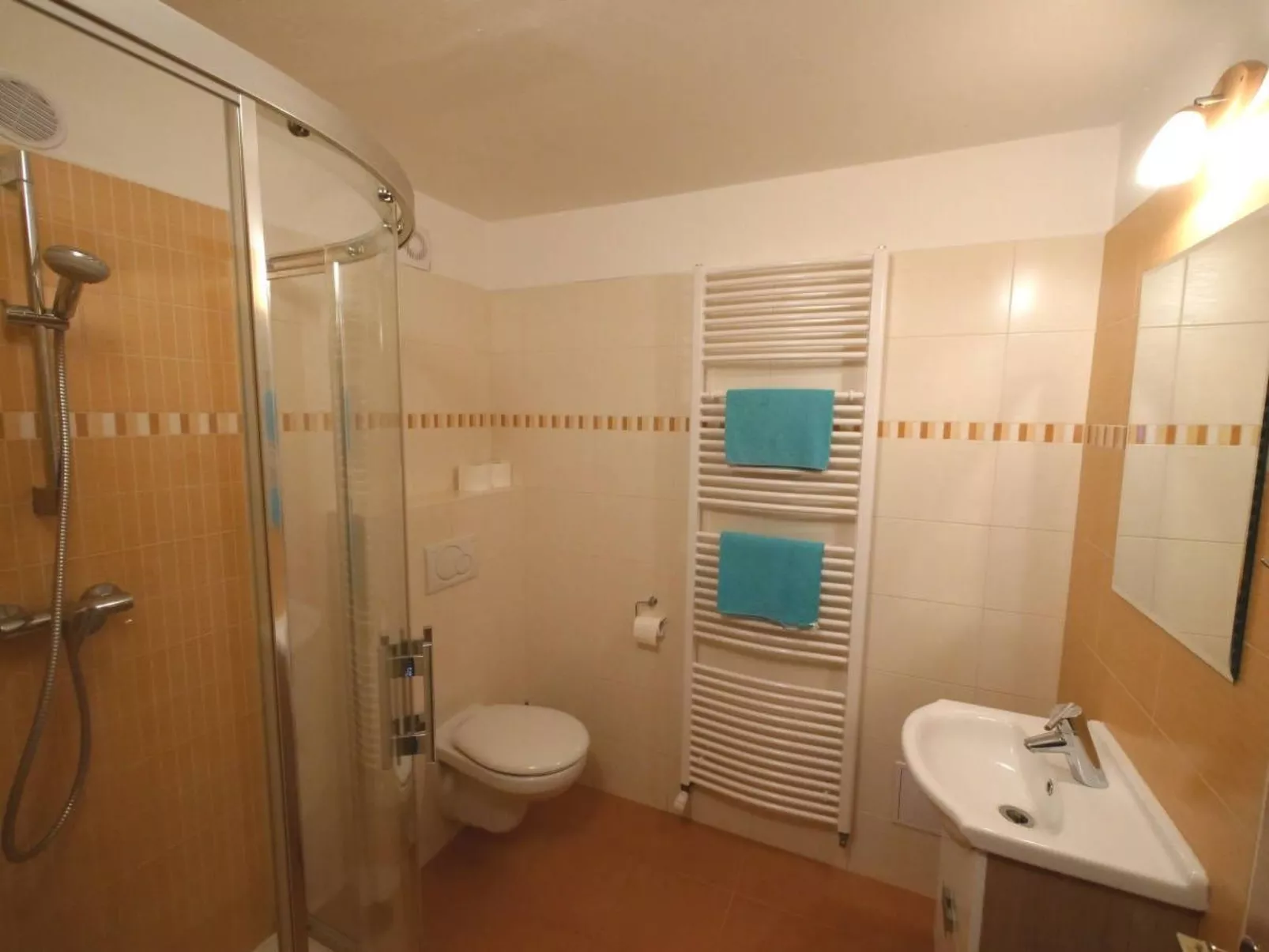 Wellness Ferienhaus Branzez mit Innenpool, Sauna.. - Image-tags.info