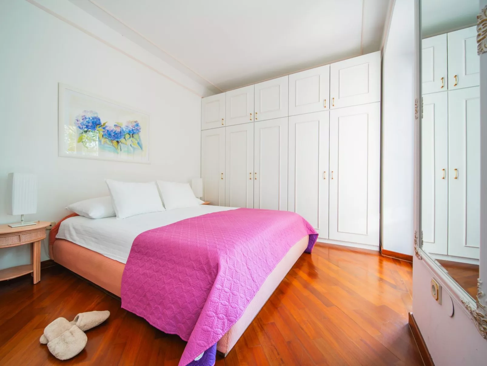 Traditionelles Steinhaus mit privatem beheiztem Pool-Drinnen