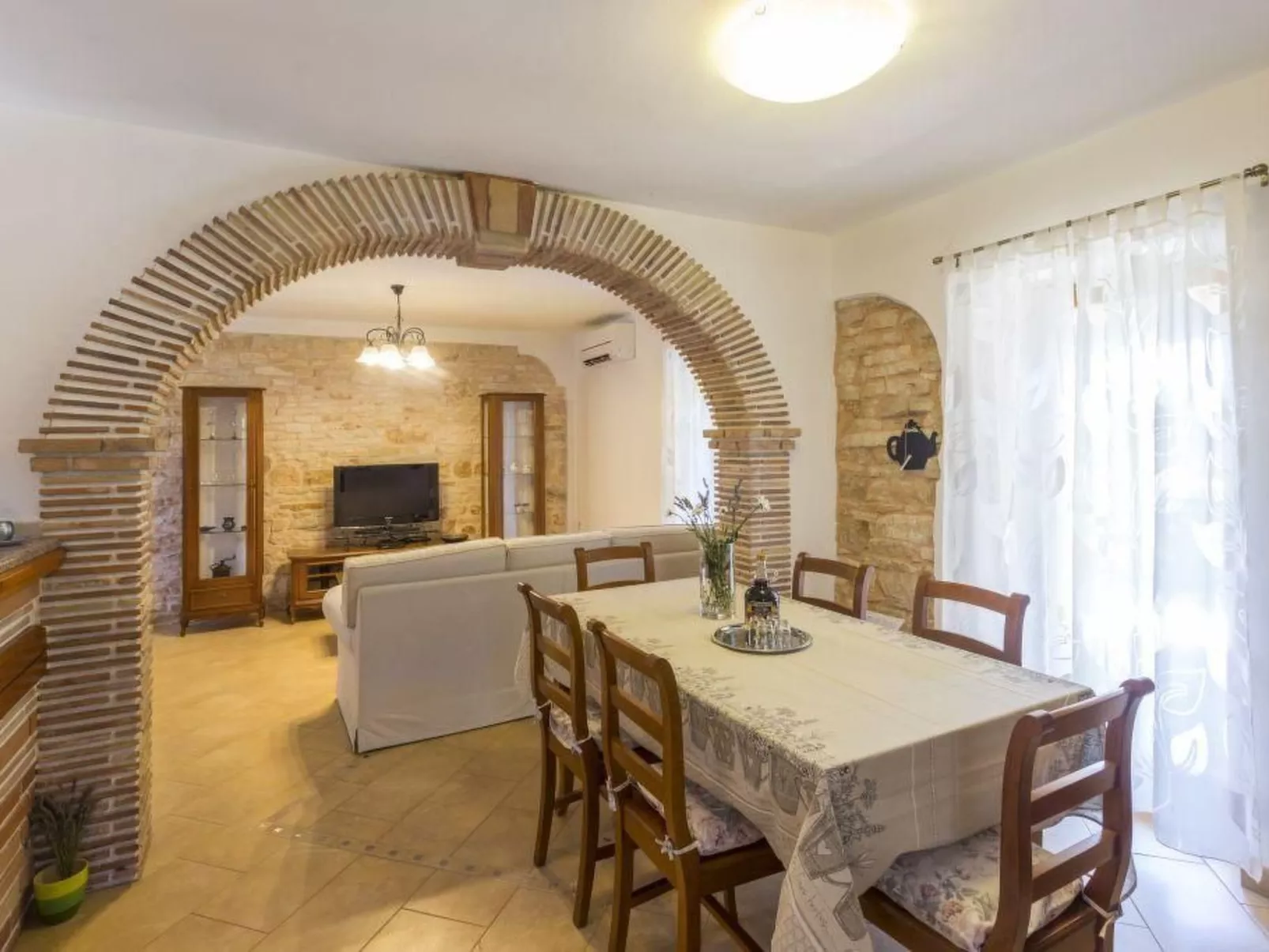 "Haus Matija"-Drinnen