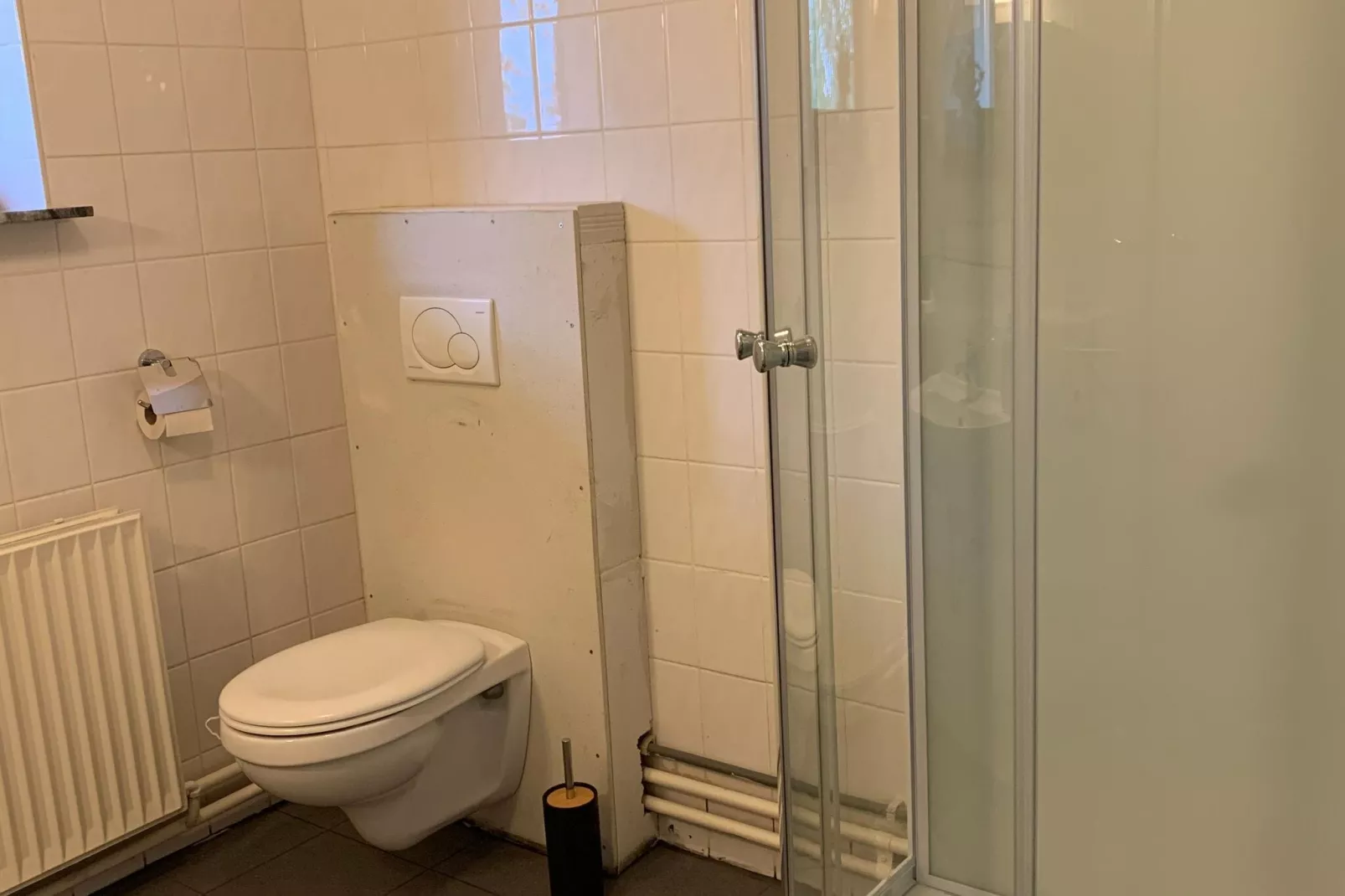 Haus Hunnenberg 2-Bathroom