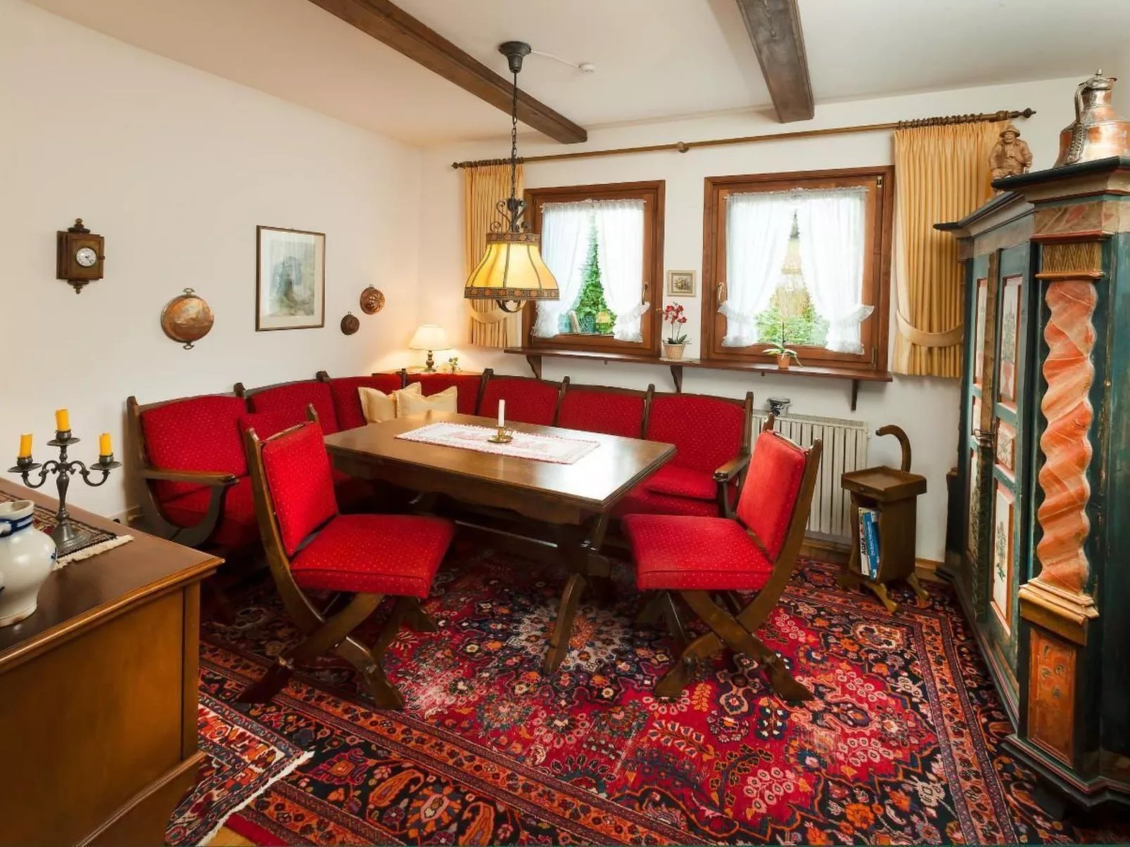 In Starkenburg im Isartaler Landhaus-Inside