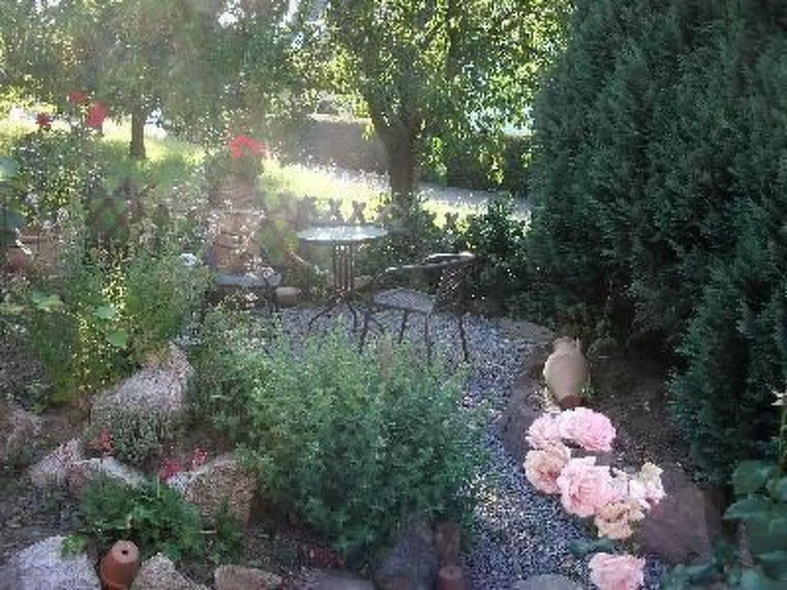 Im Haus Hurst im goldenen Weindorf-Drinnen