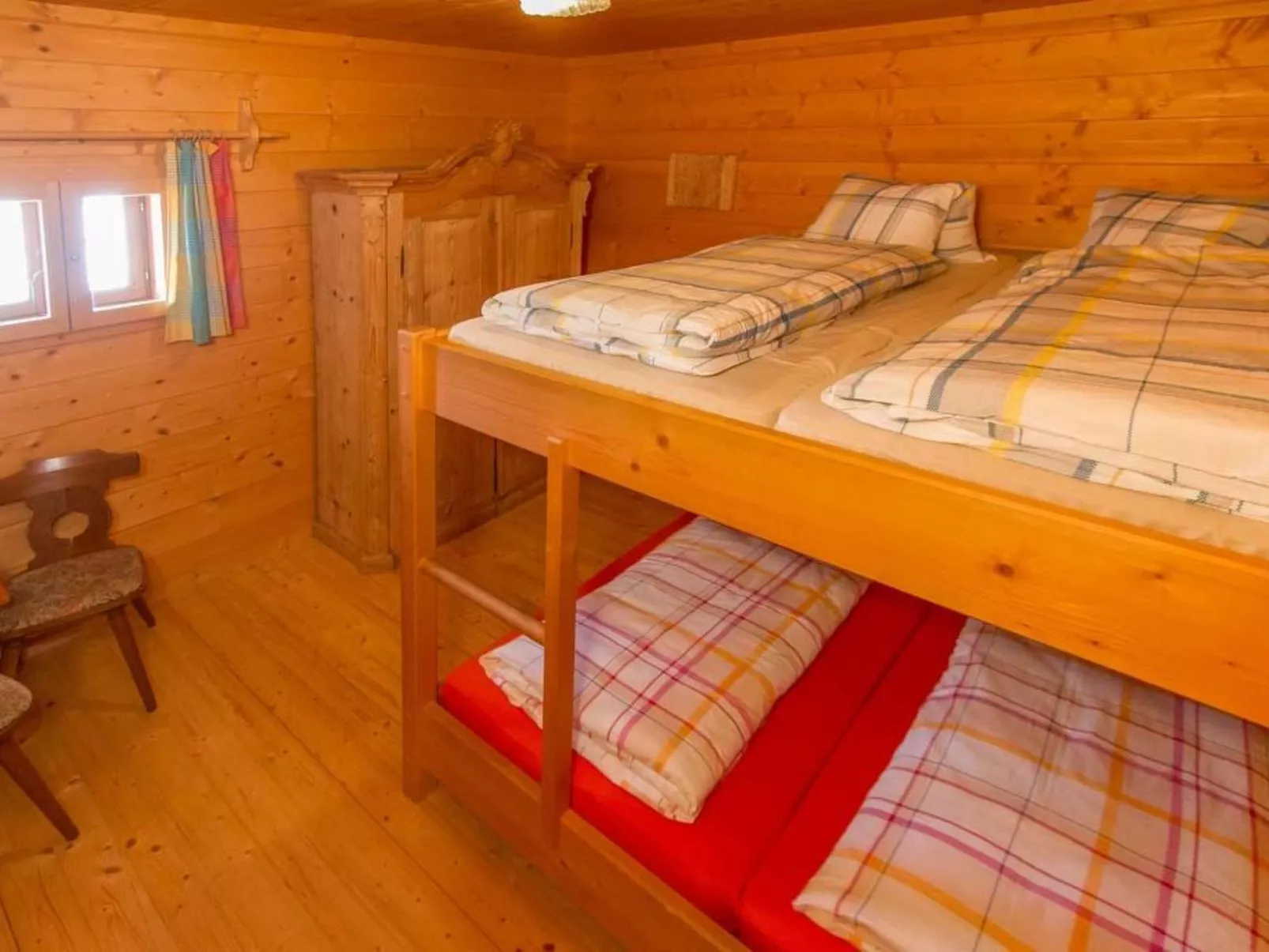 Remberghütte in Viehhofen-Inside