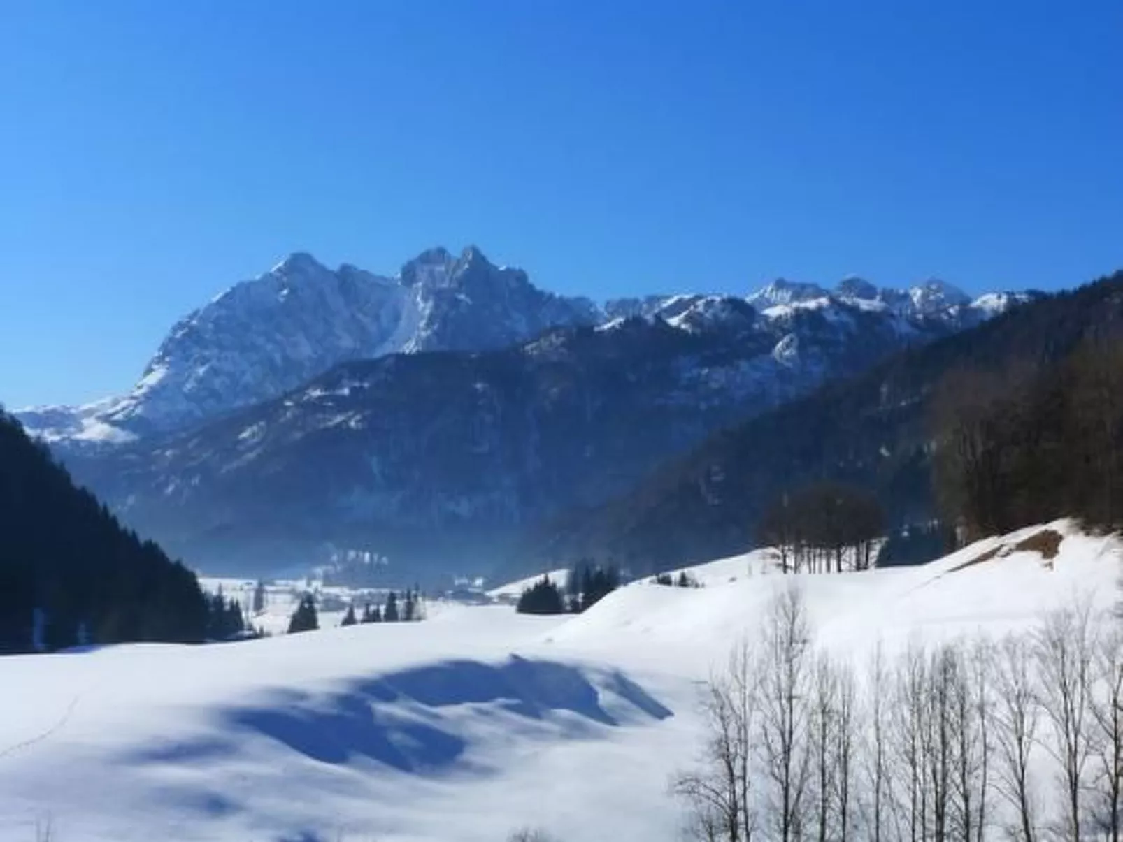 Exklusives Apartment in Panoramalage,  Sauna-Draußen