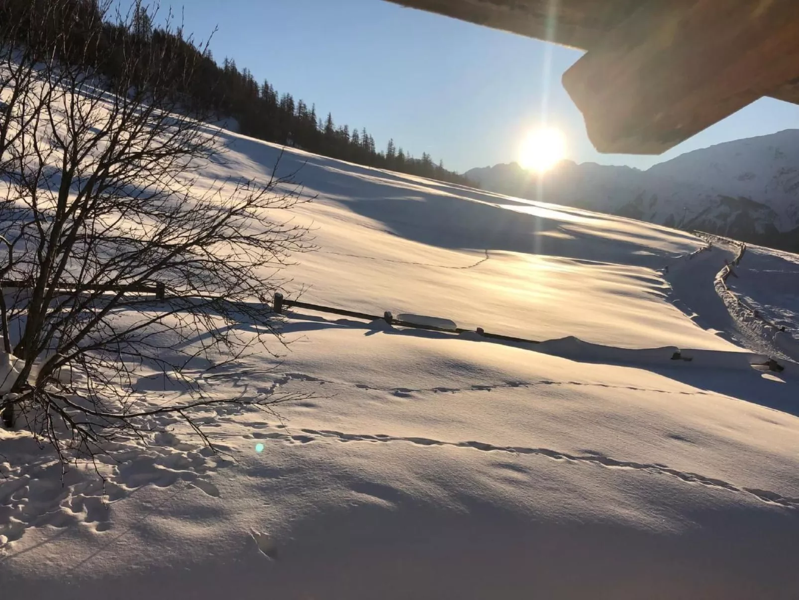 Haus Lü D'aint-Dedans