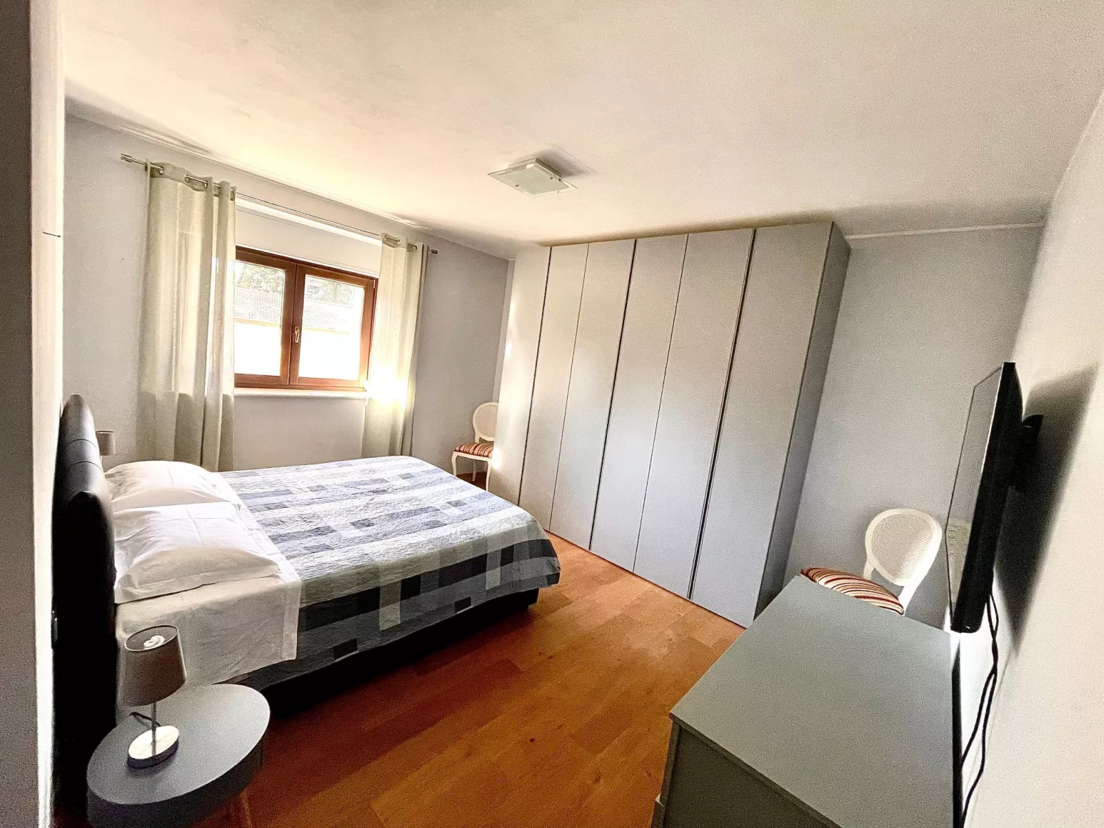 GROSSE LUXUSWOHNUNG-Inside